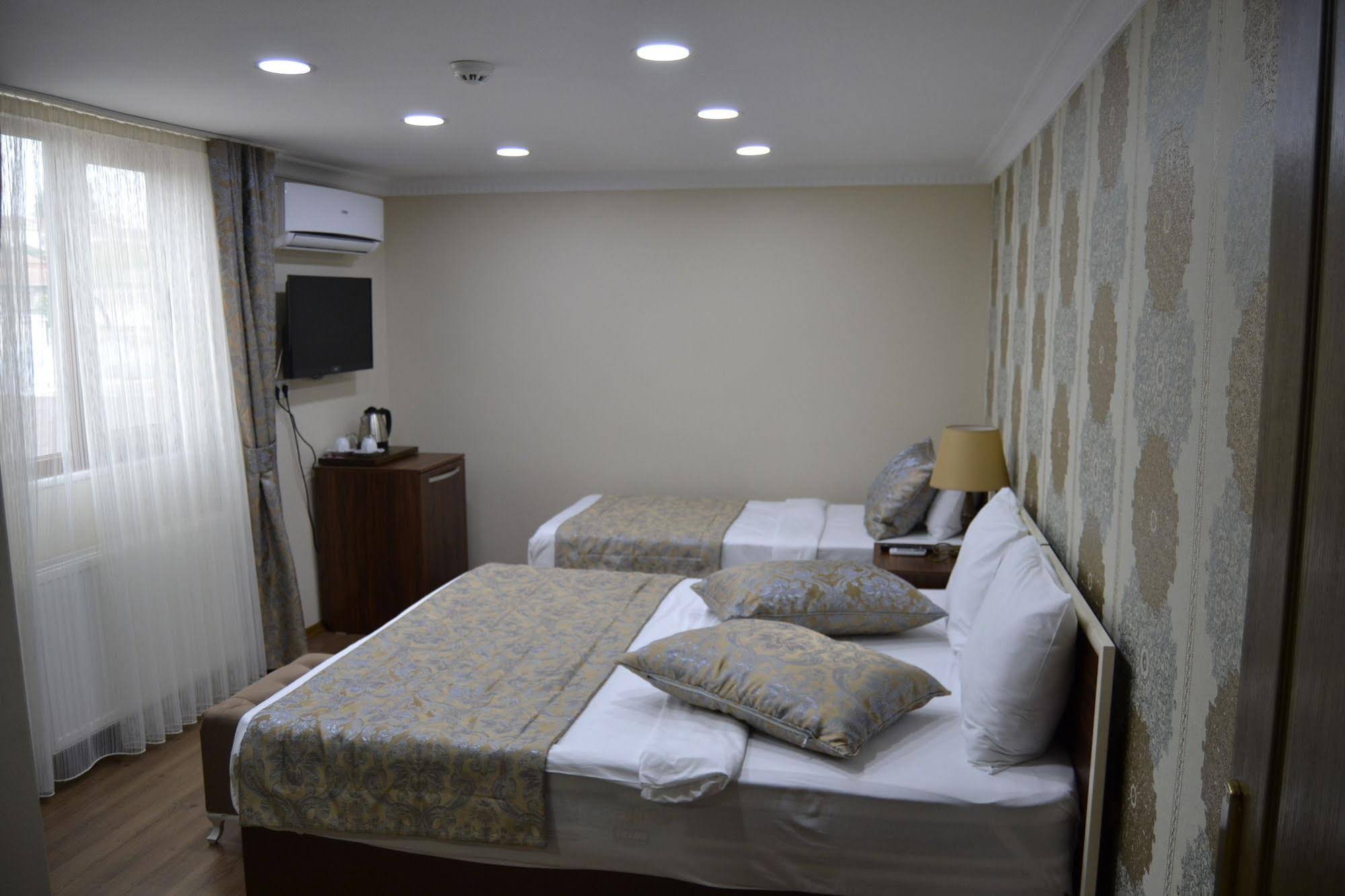 Renova Old City Hotel