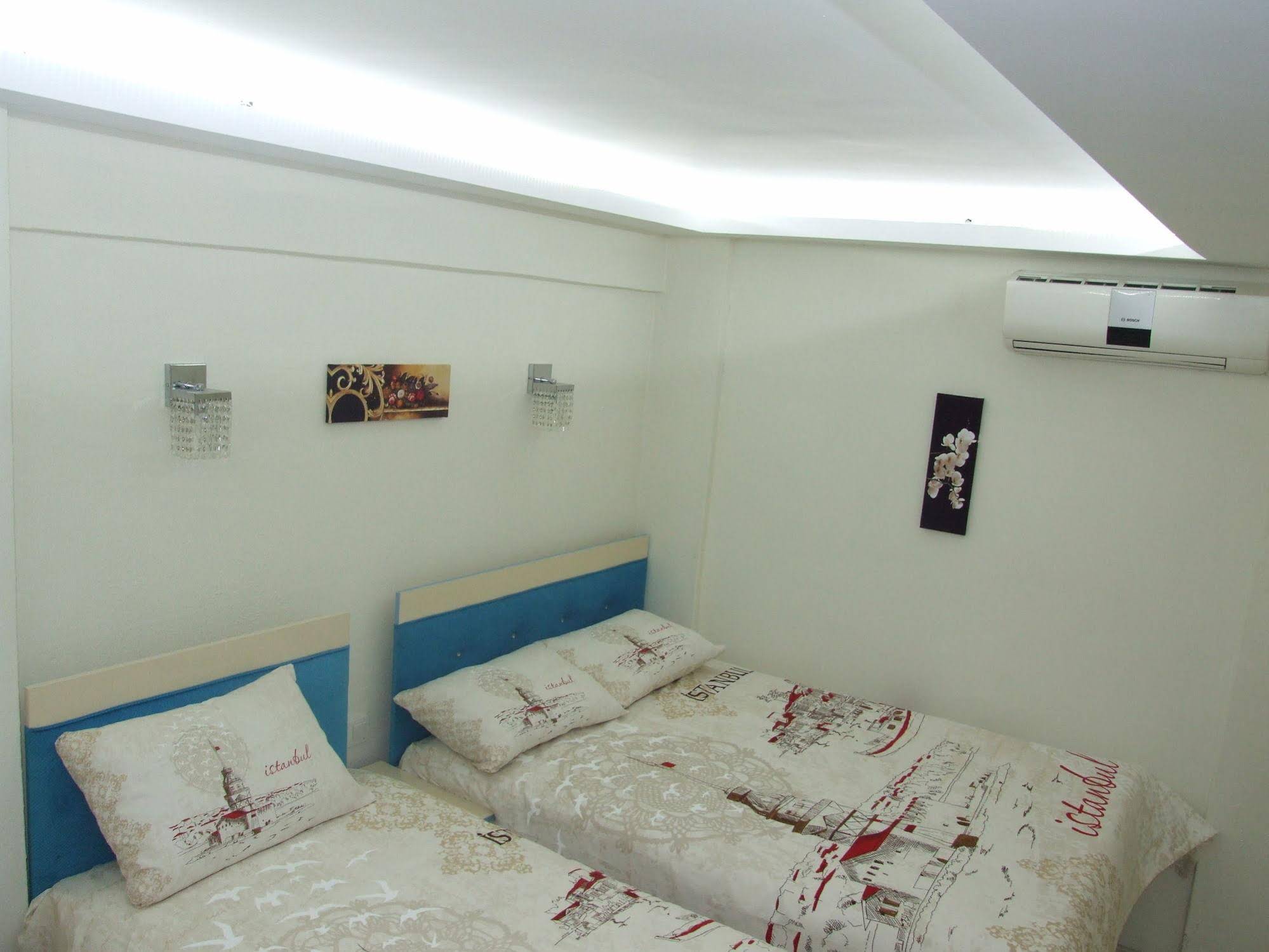Armis Hostel