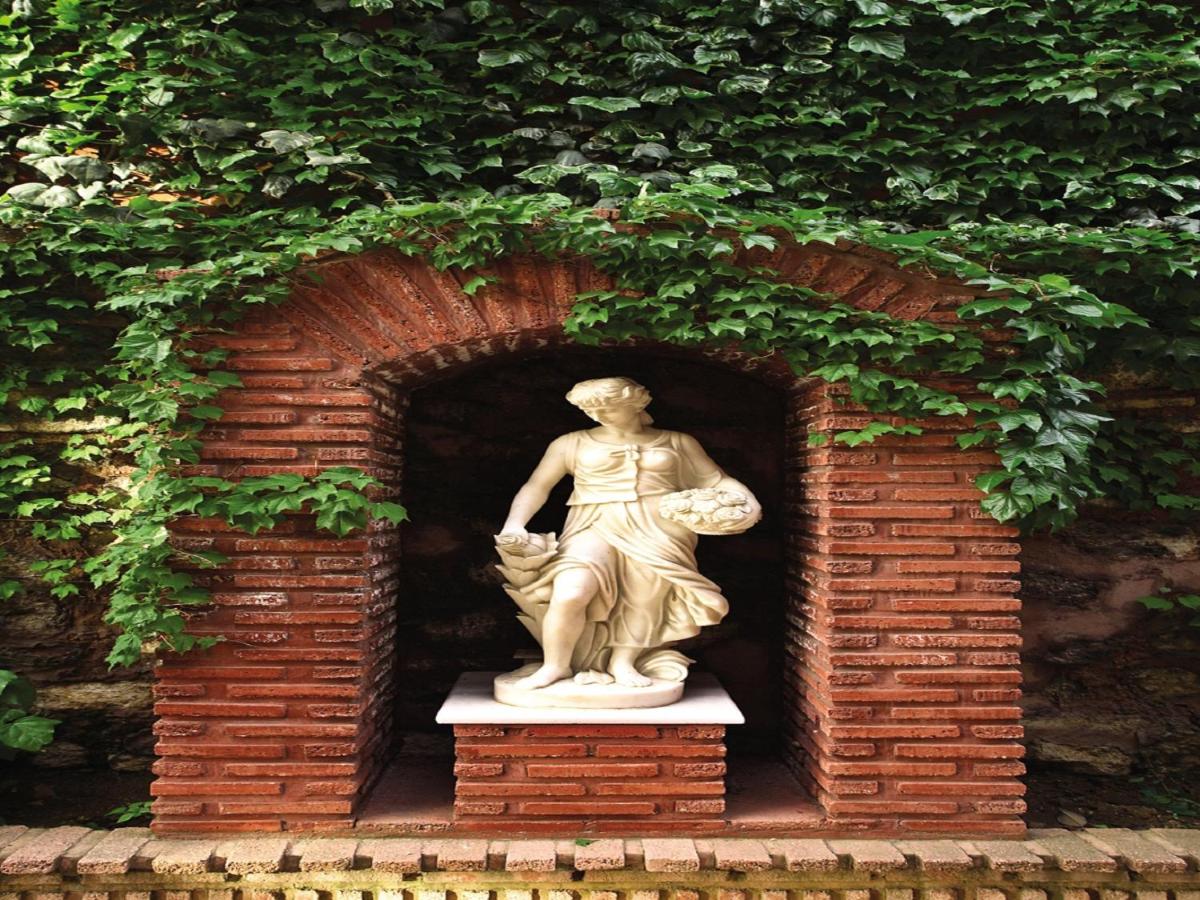 Sultanahmet Palace Hotel