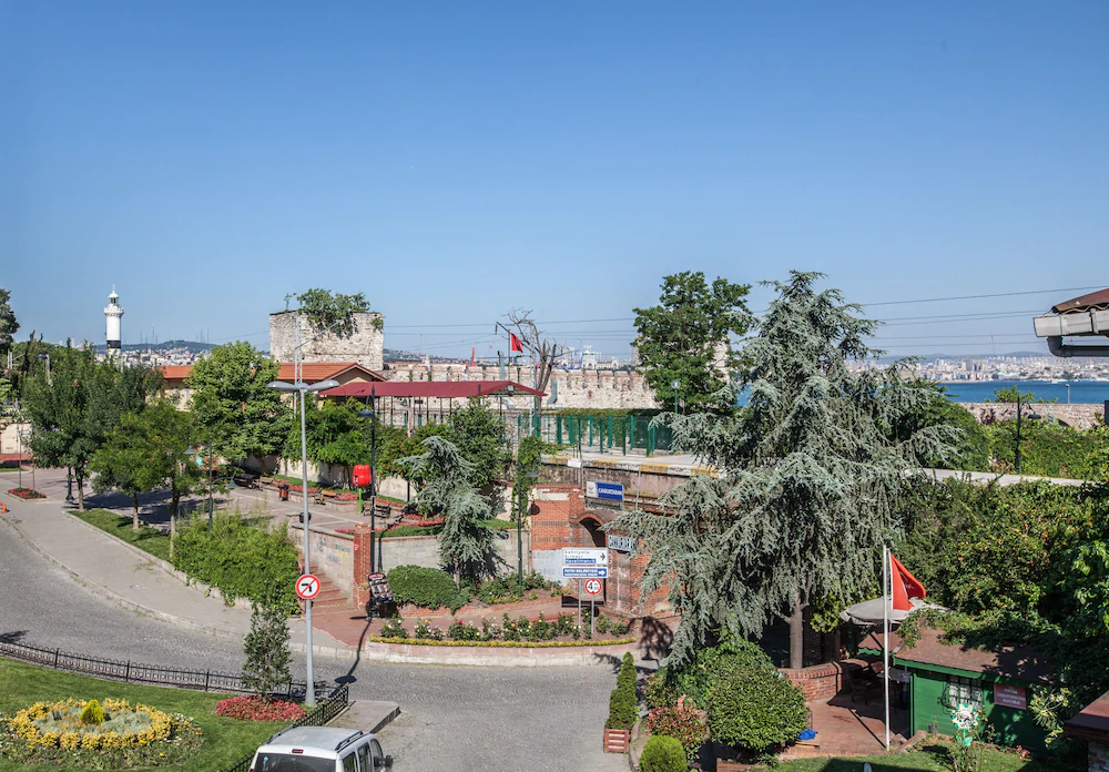 Sultan Apartments