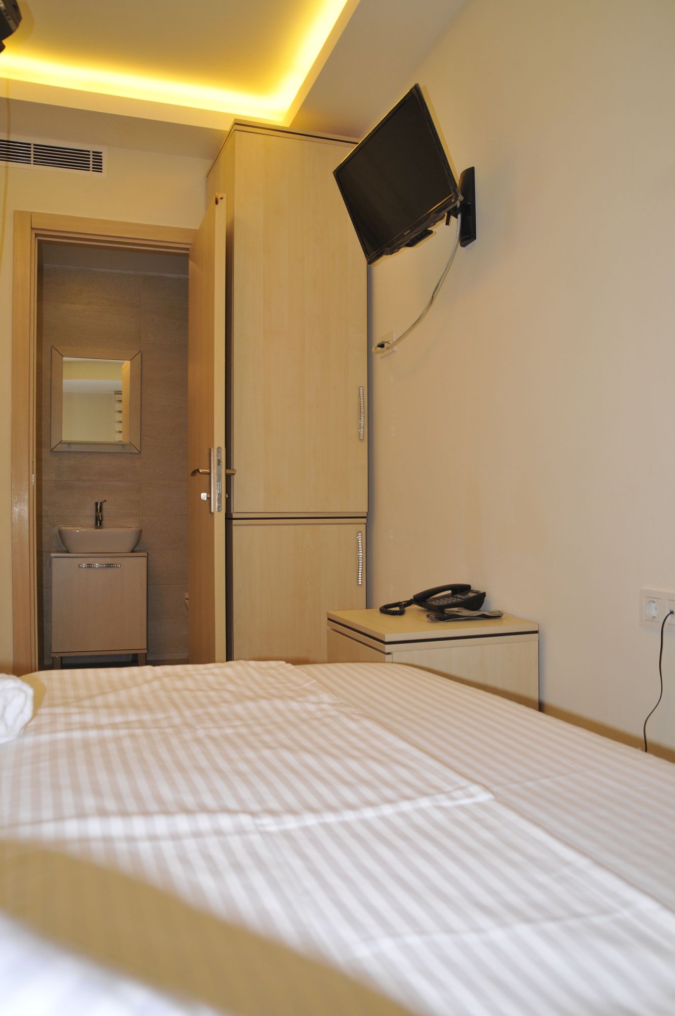 Sunlife Hotel Old City