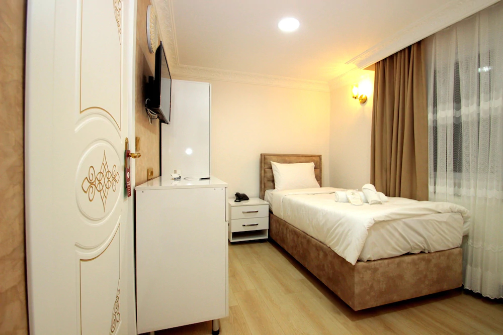 Avrasya Queen Hotel
