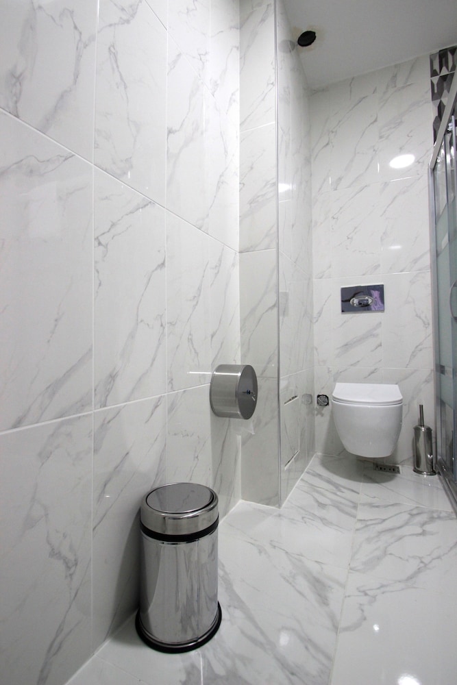 Avrasya Queen Hotel