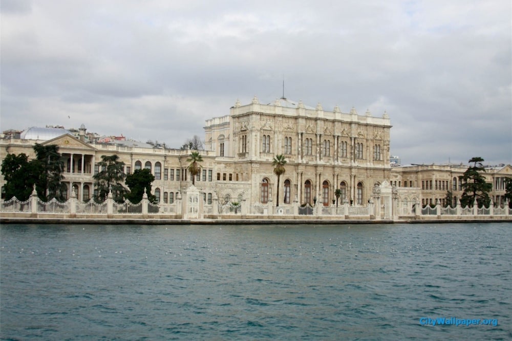 Avrasya Queen Hotel