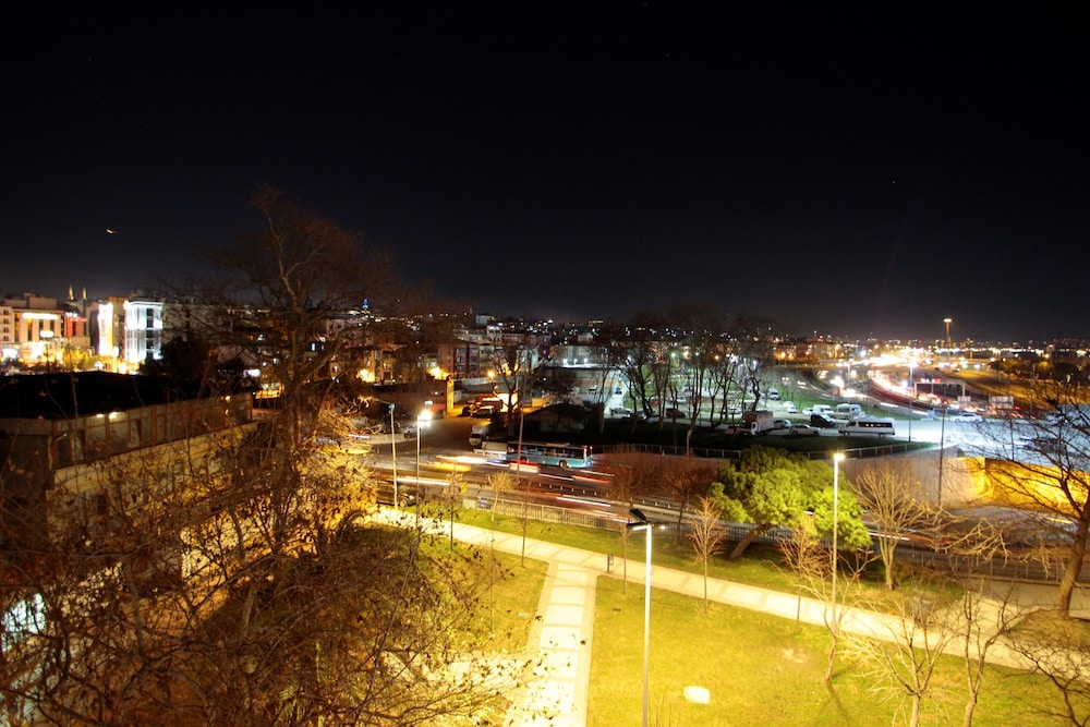 Avrasya Queen Hotel