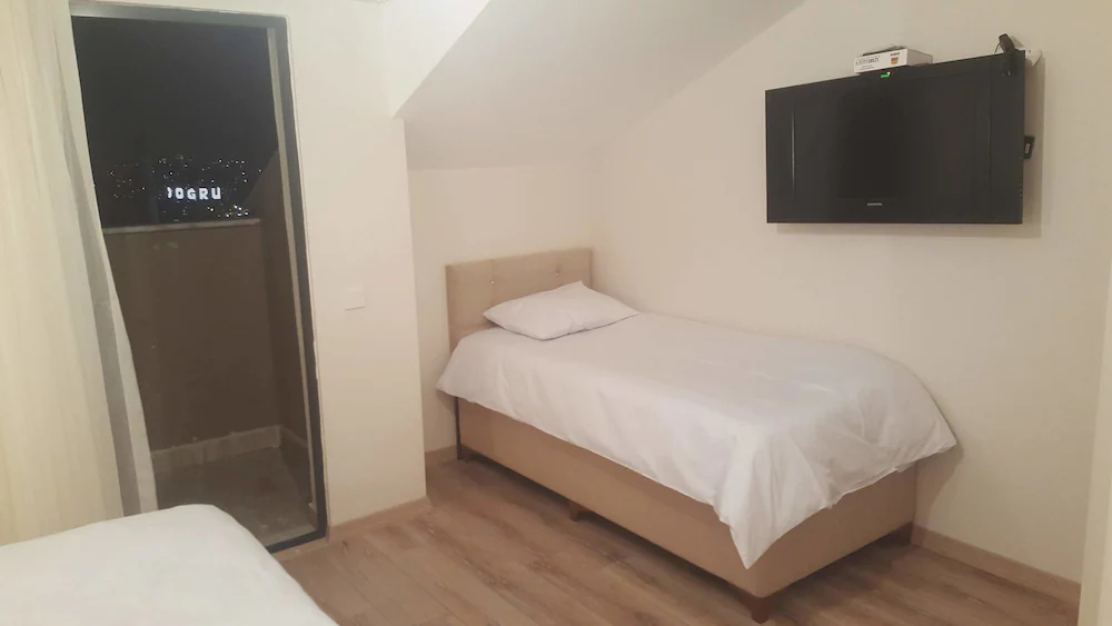 Taksim Soushian Hotel