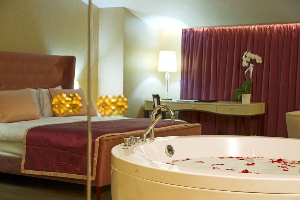 Taba Luxury Suites