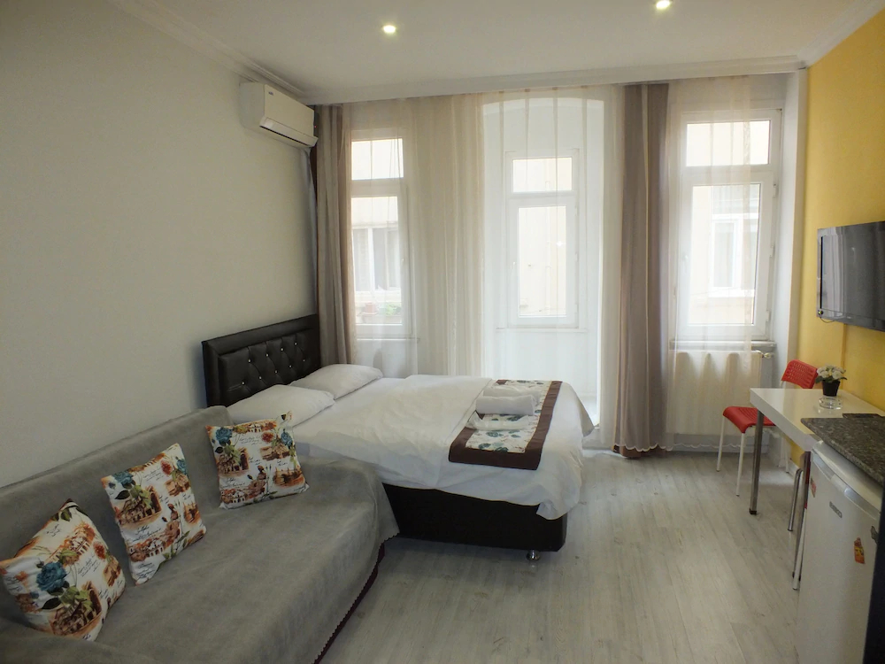 Taksim 9 Suites