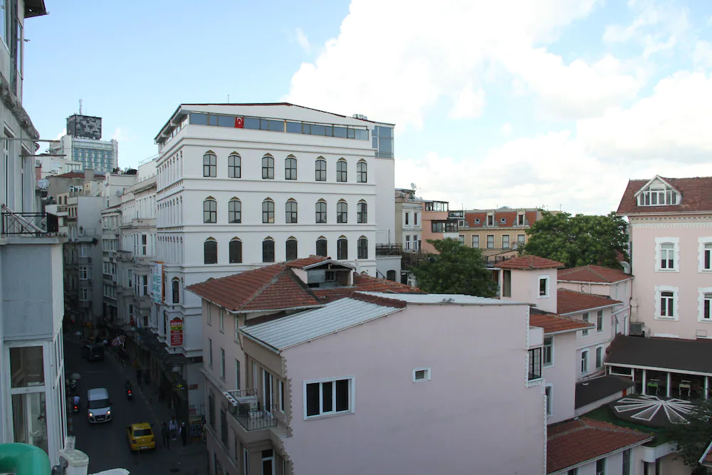 Taksim Alya Suites
