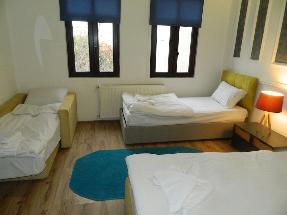 Taksim Alya Suites