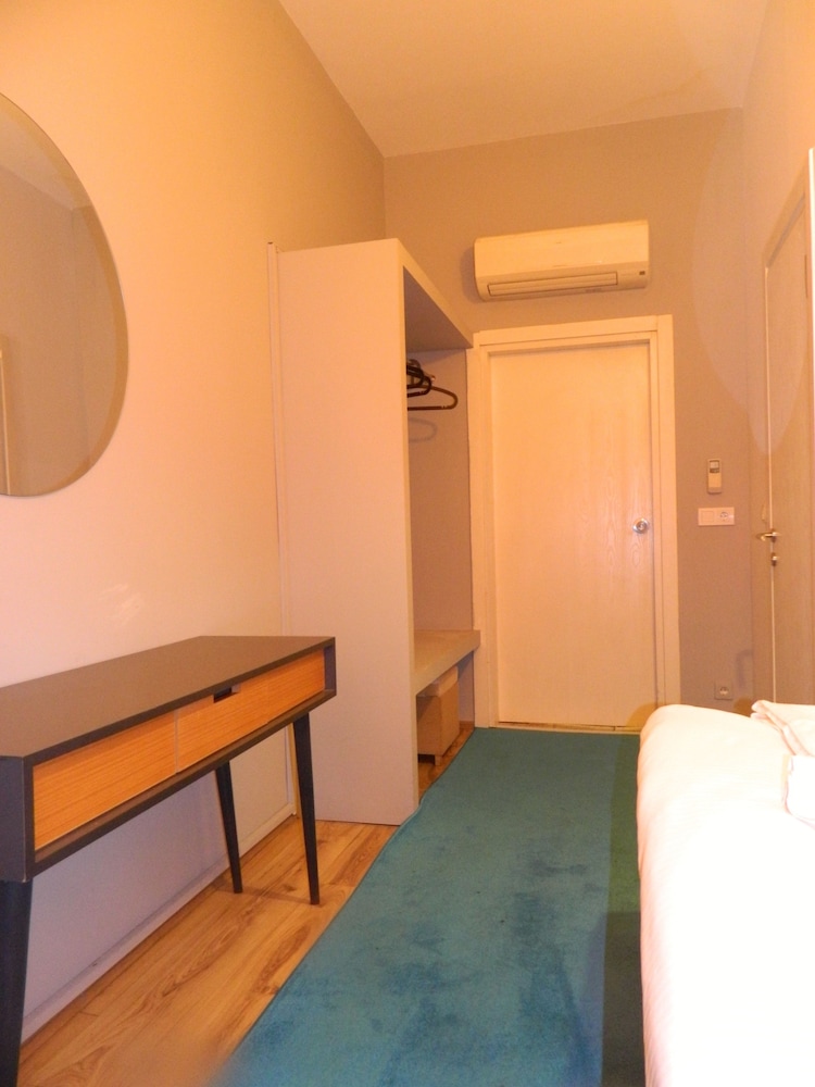 Taksim Alya Suites