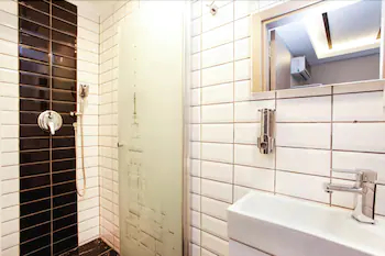 Taksim Doorway Suites