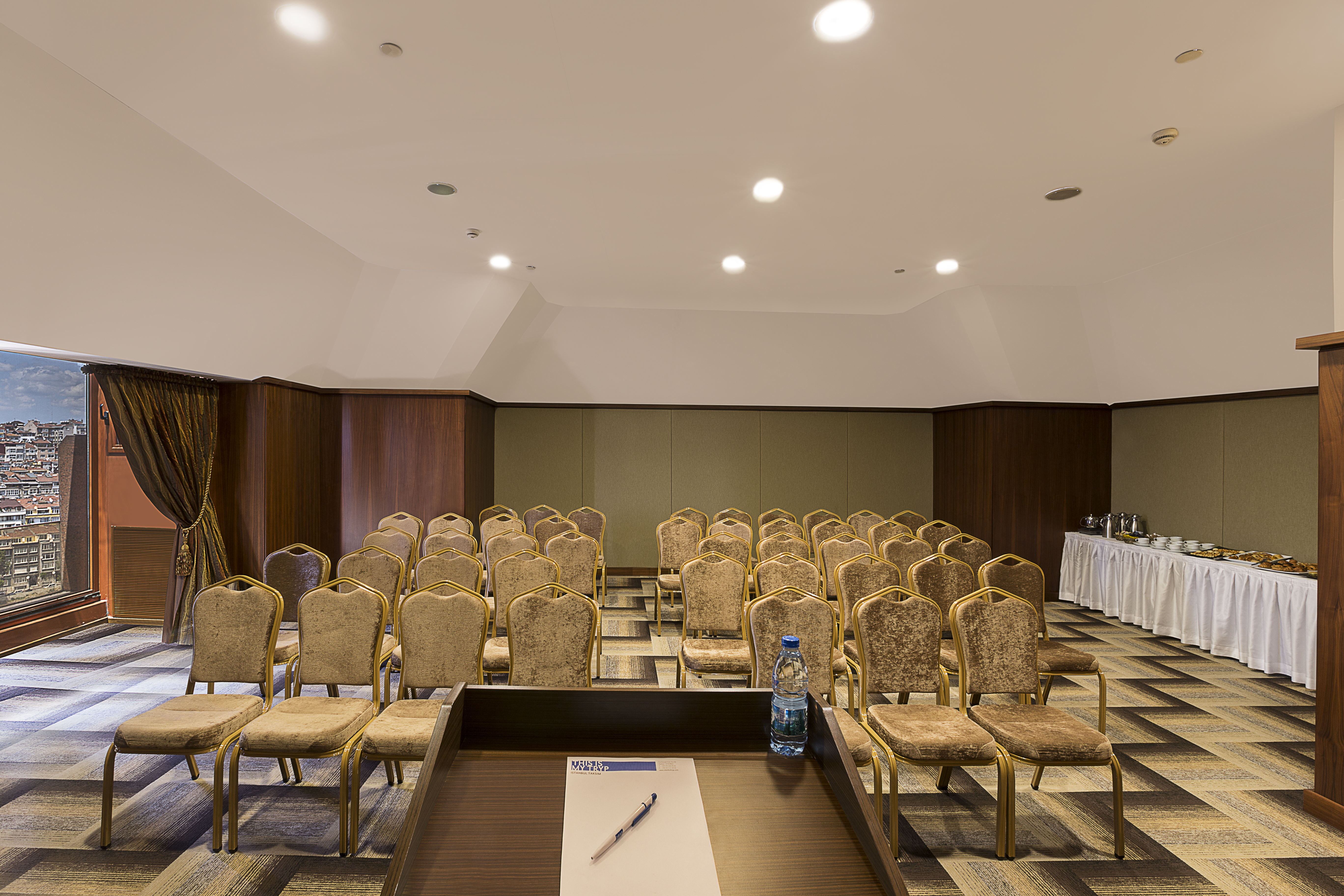 Taksim Express Hotel