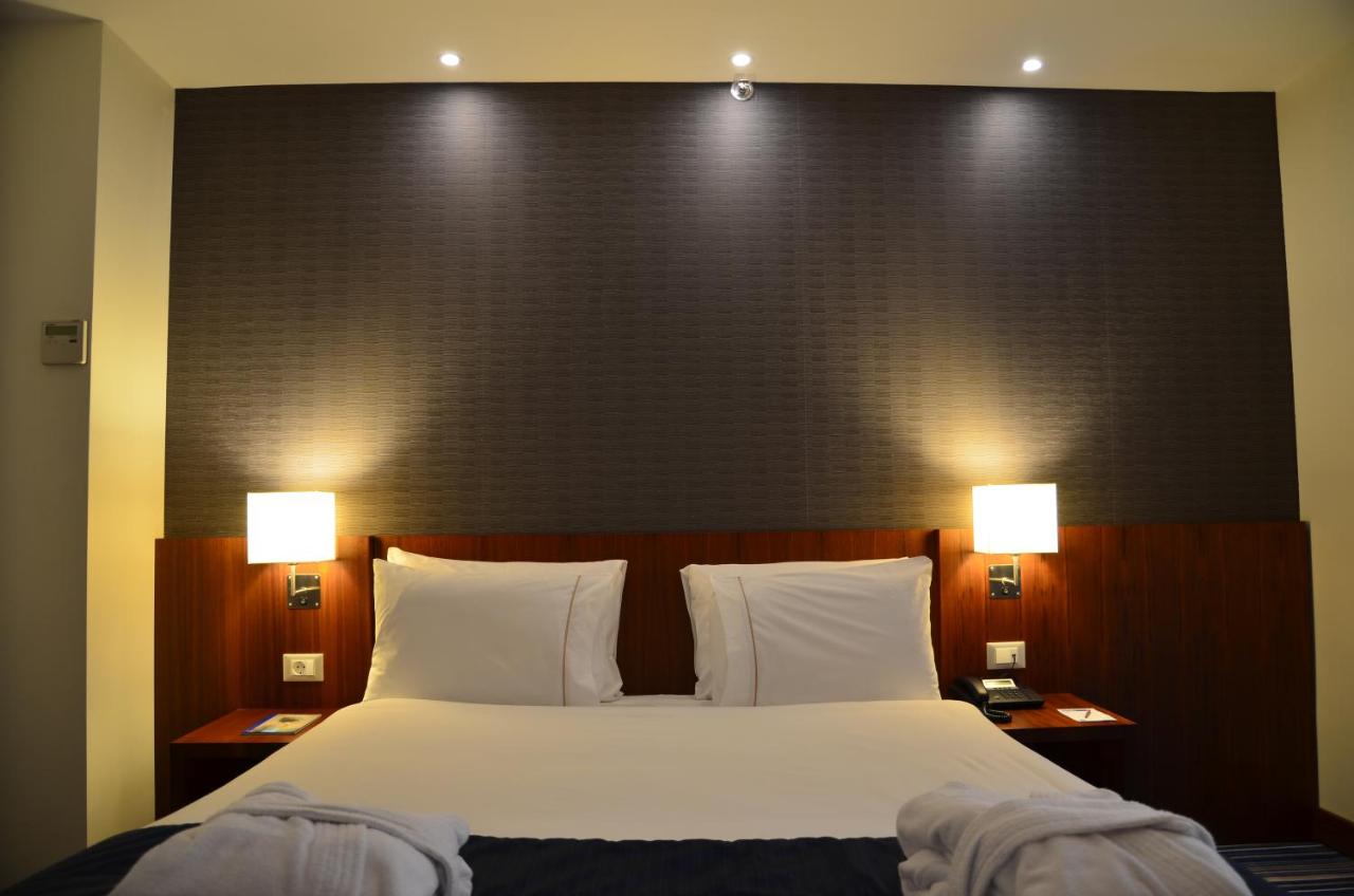 Taksim Express Hotel