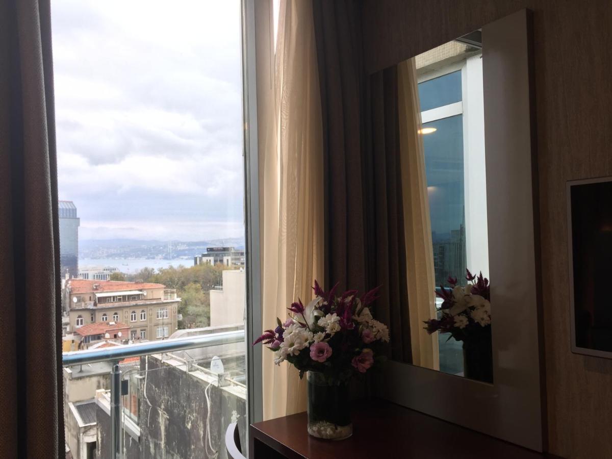 Taksim Gönen