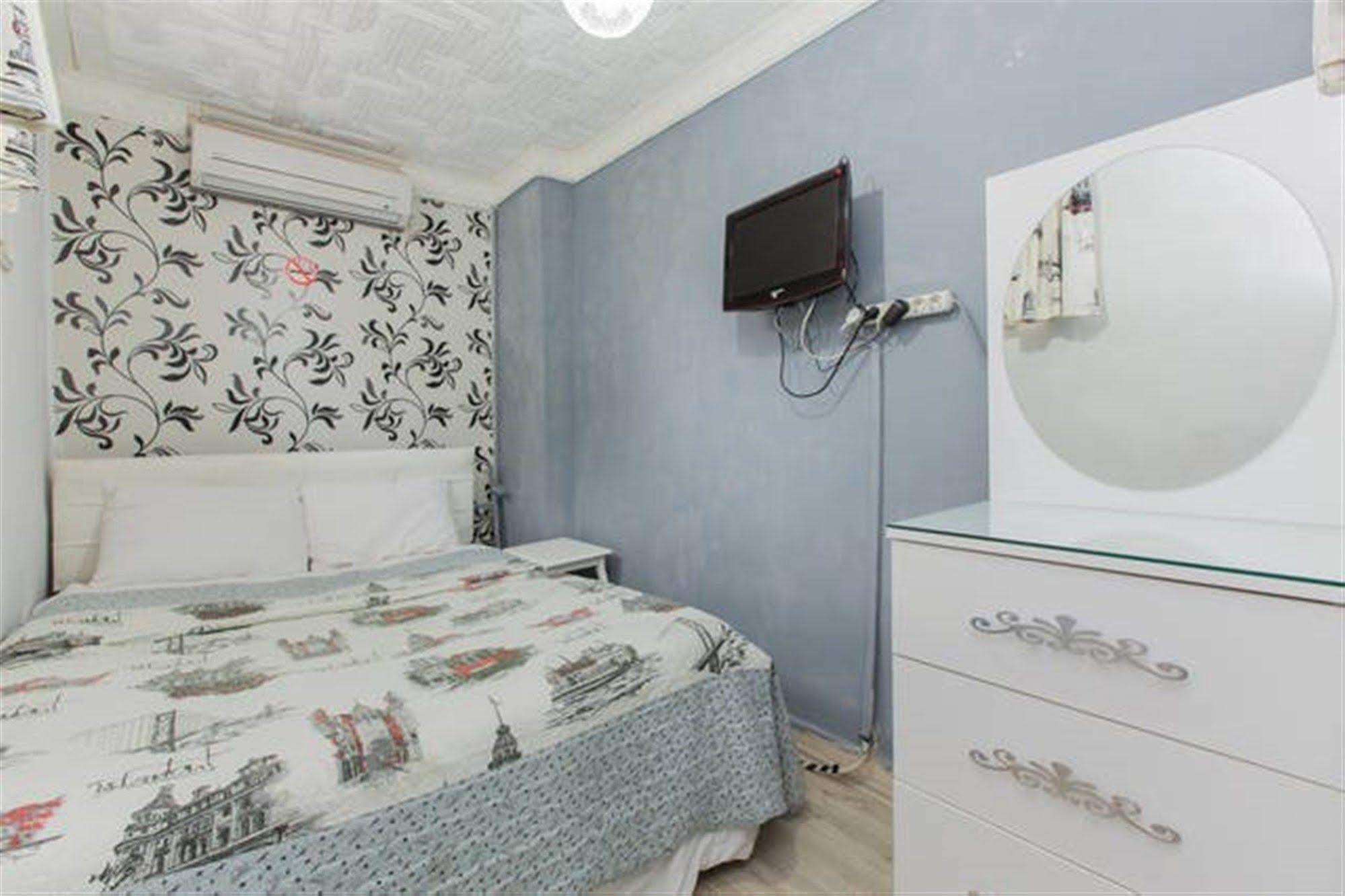 Taksim Green House Hostel
