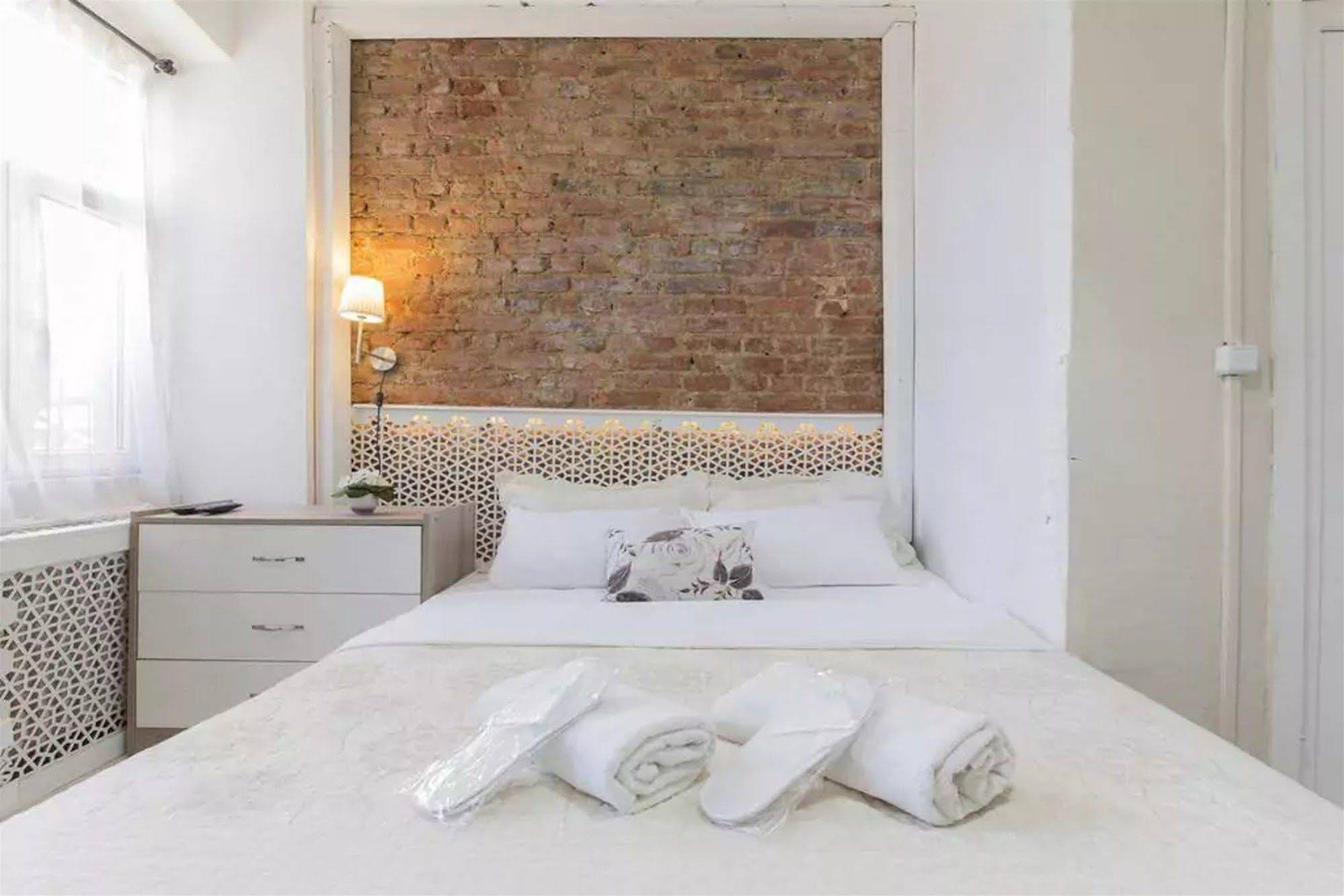 Taksim Green House Hostel