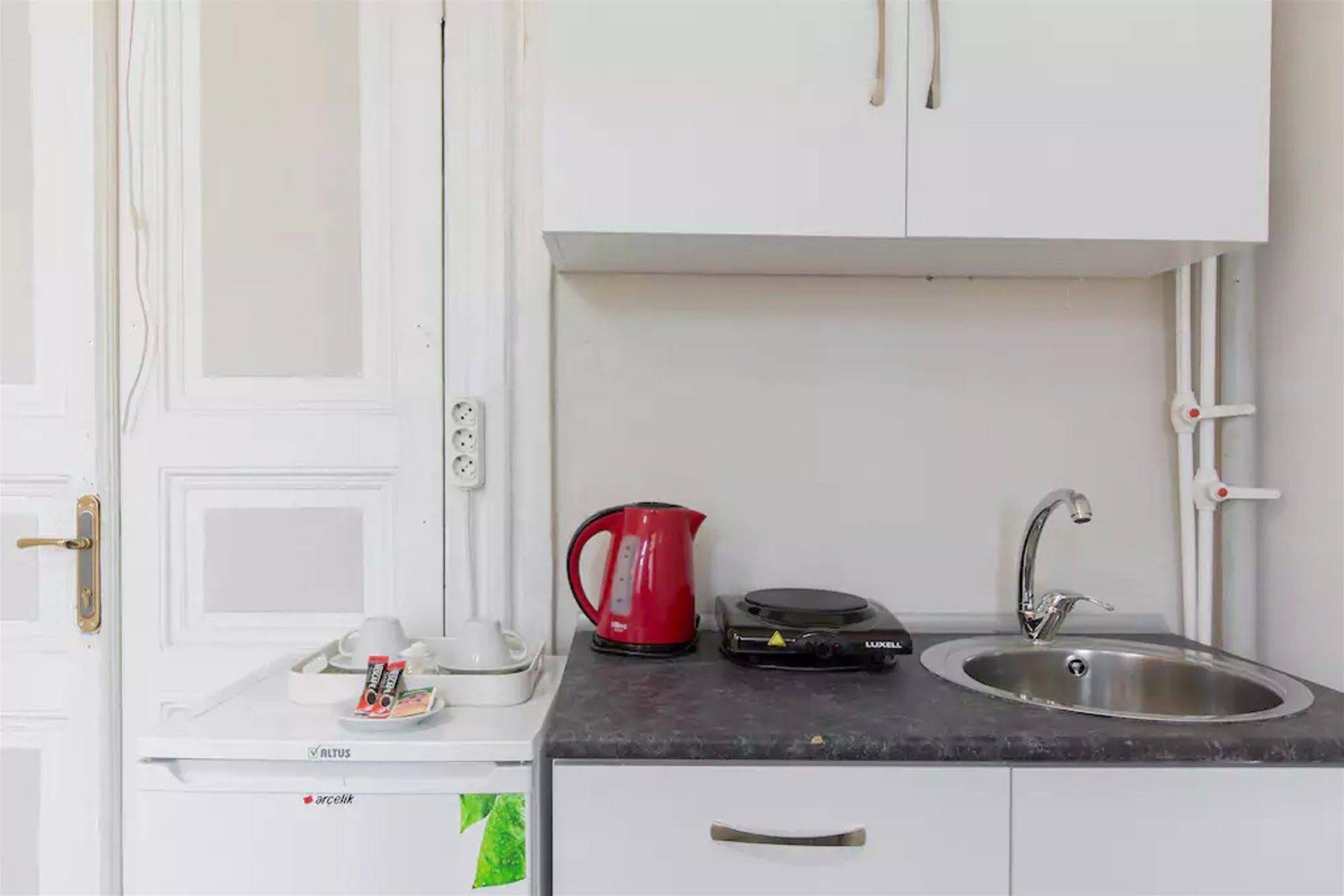 Taksim Green House Hostel