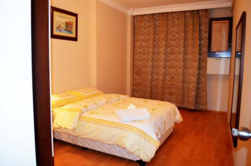 Akdemir House