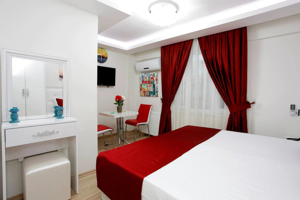 Taksim Istiklal Suites