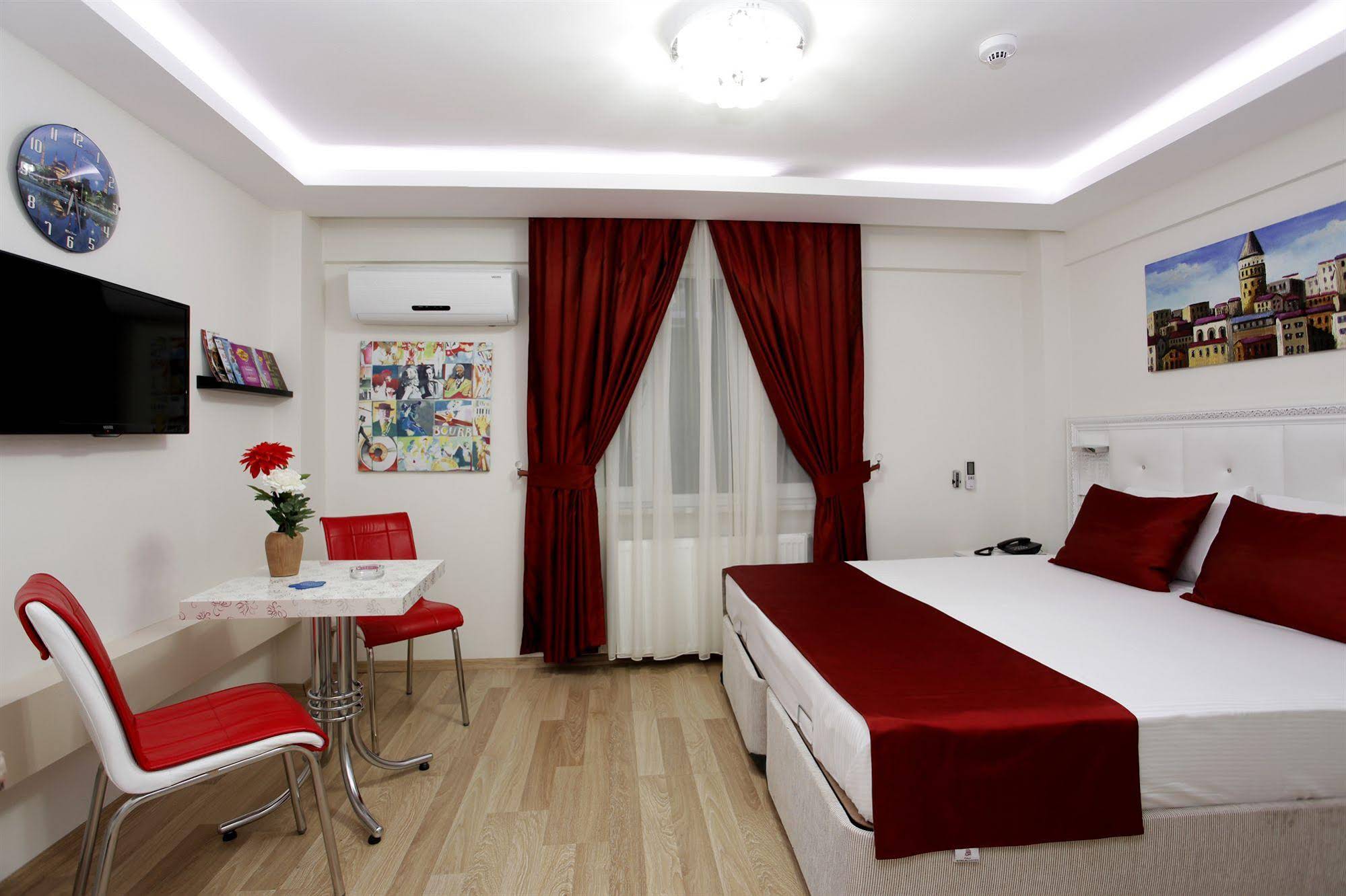 Taksim Istiklal Suites