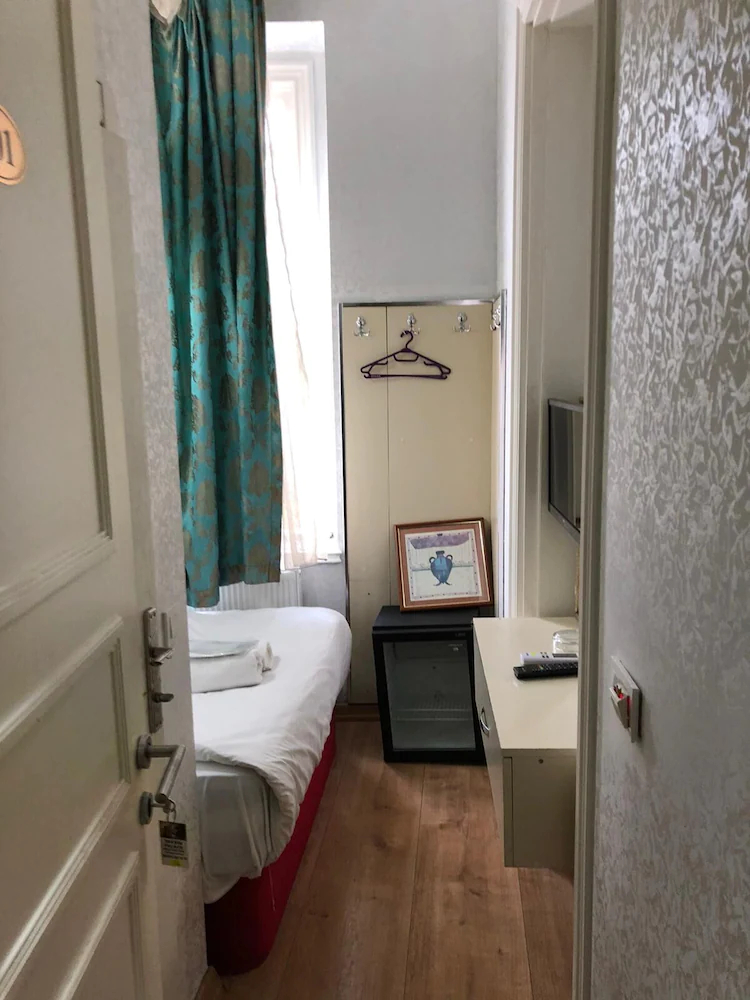 Taksim Palace Istanbul Hotel