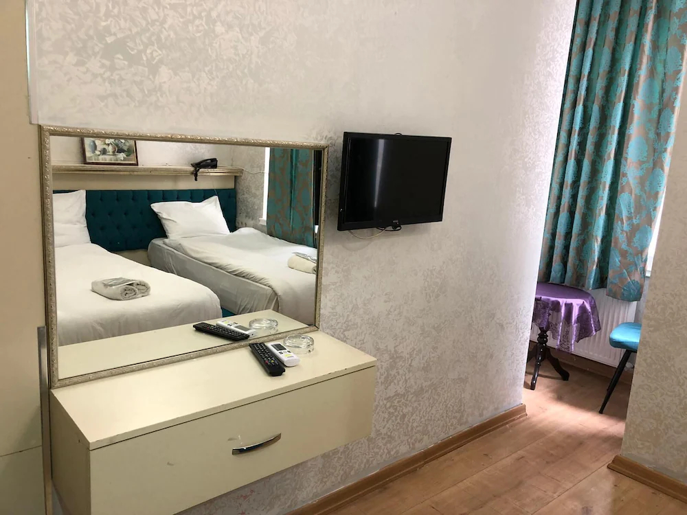 Taksim Palace Istanbul Hotel