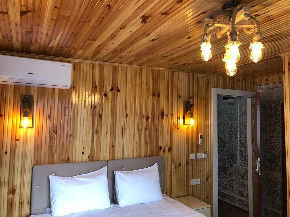 Taksim Palace Istanbul Hotel