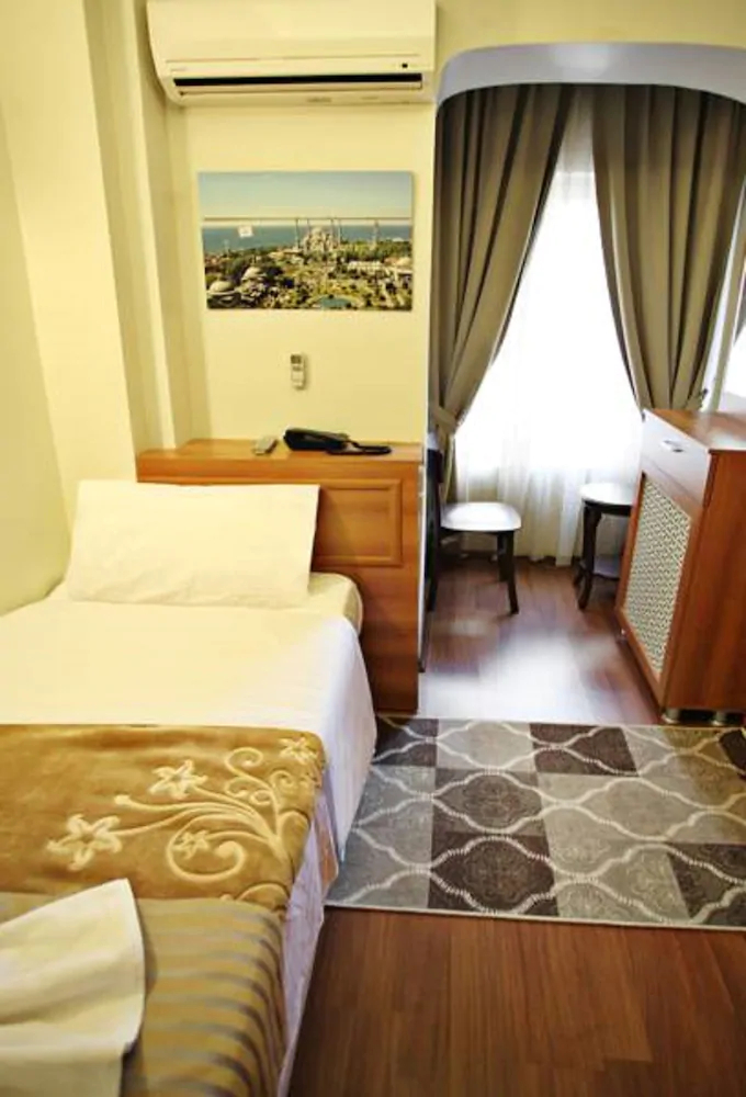 Taksim Palace Otel