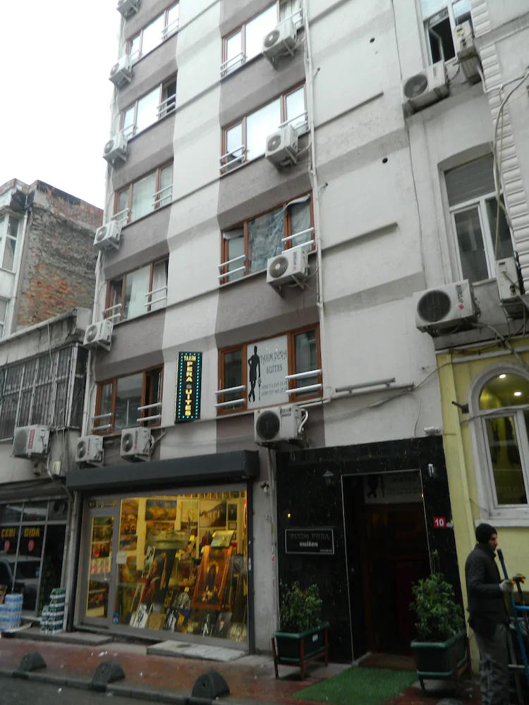 Taksim Pera Suites And Residence