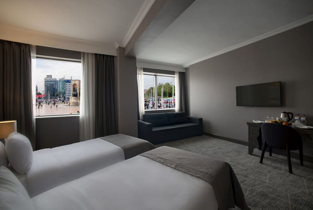 Taksim Square Hotel