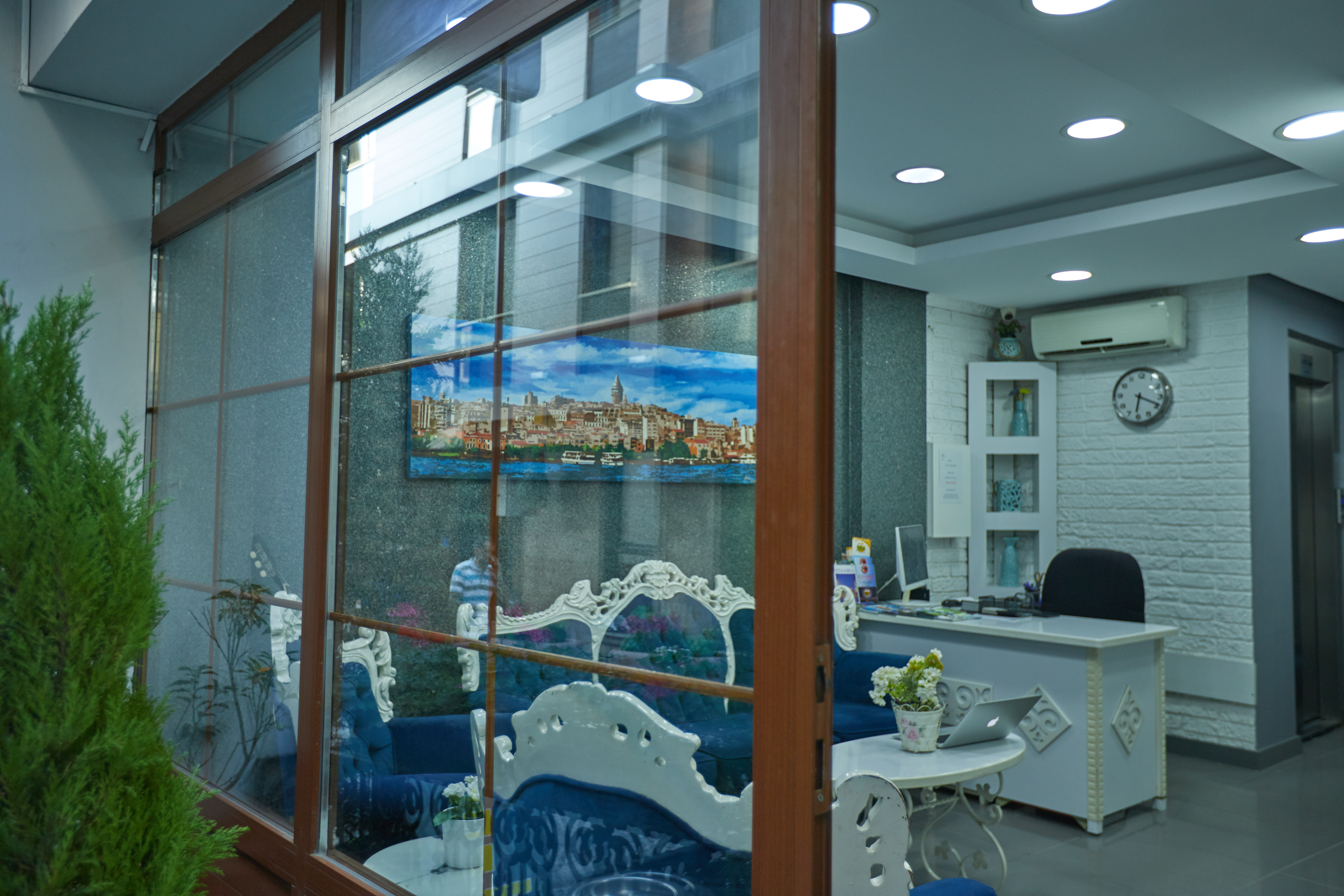 Taksim Unique Suites