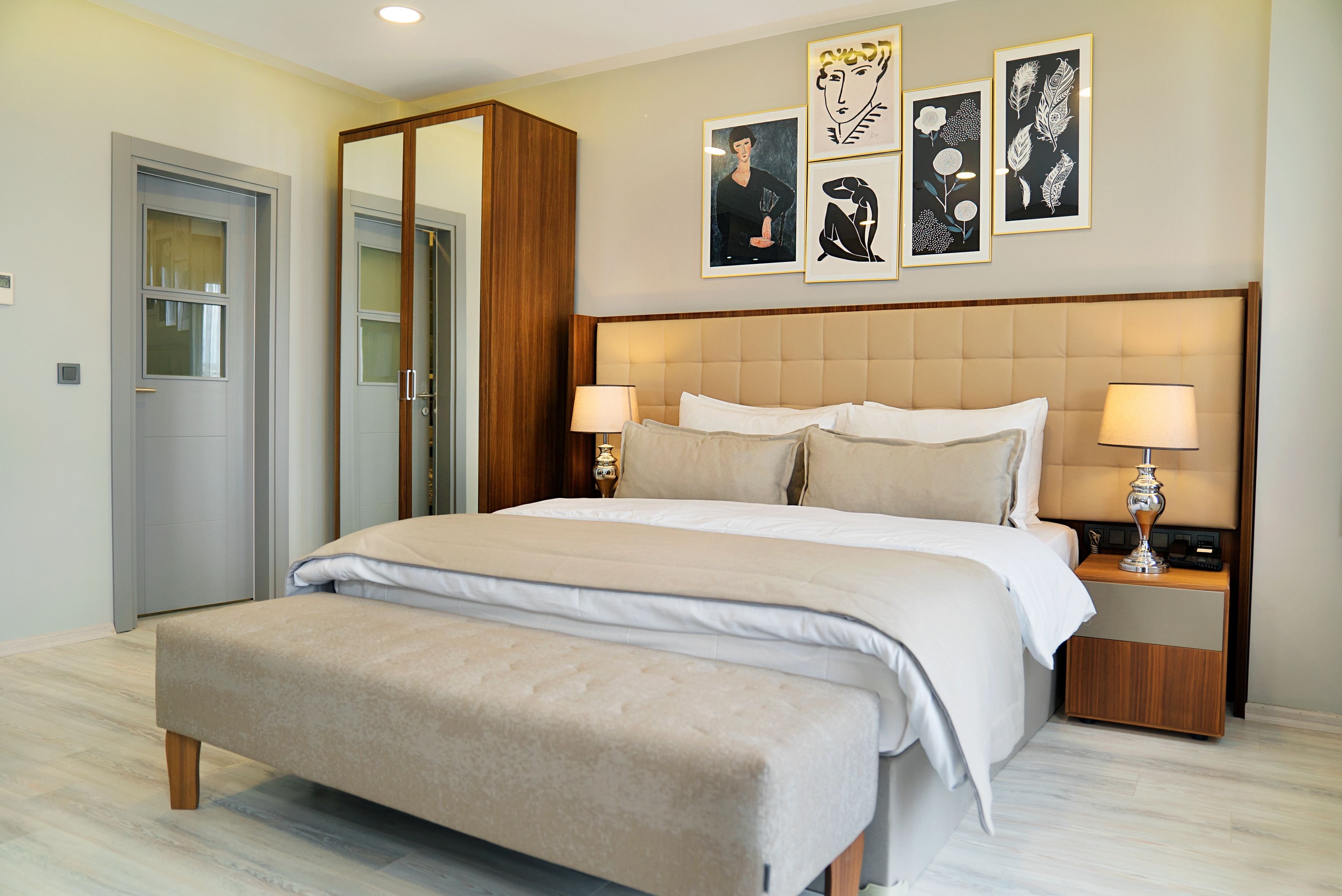 Taksim Landhouse Hotel