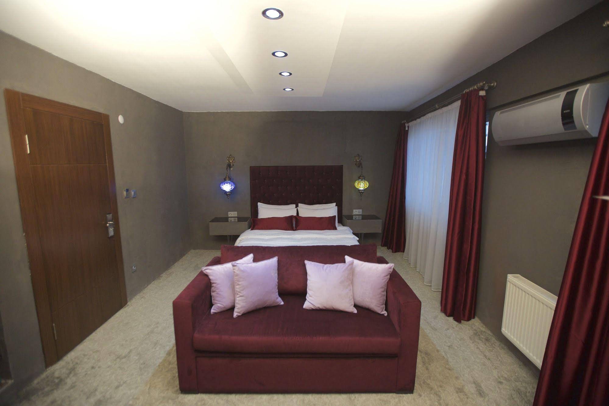 Taksim Yazici Residence