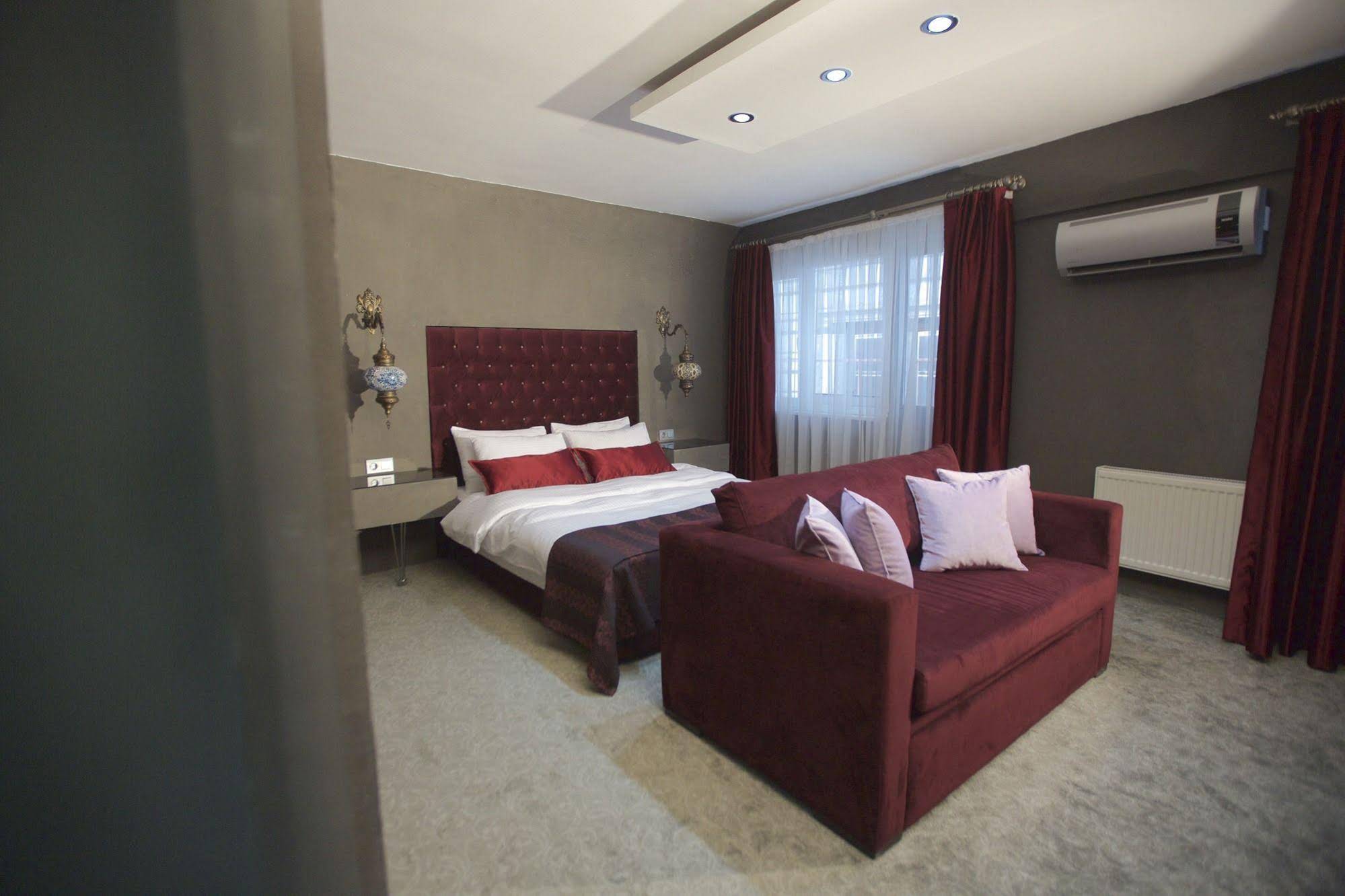 Taksim Yazici Residence