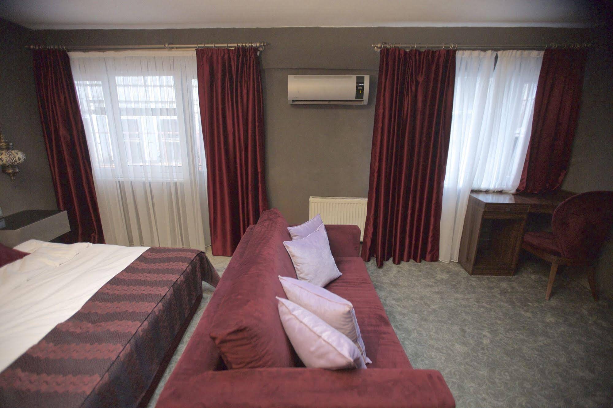 Taksim Yazici Residence