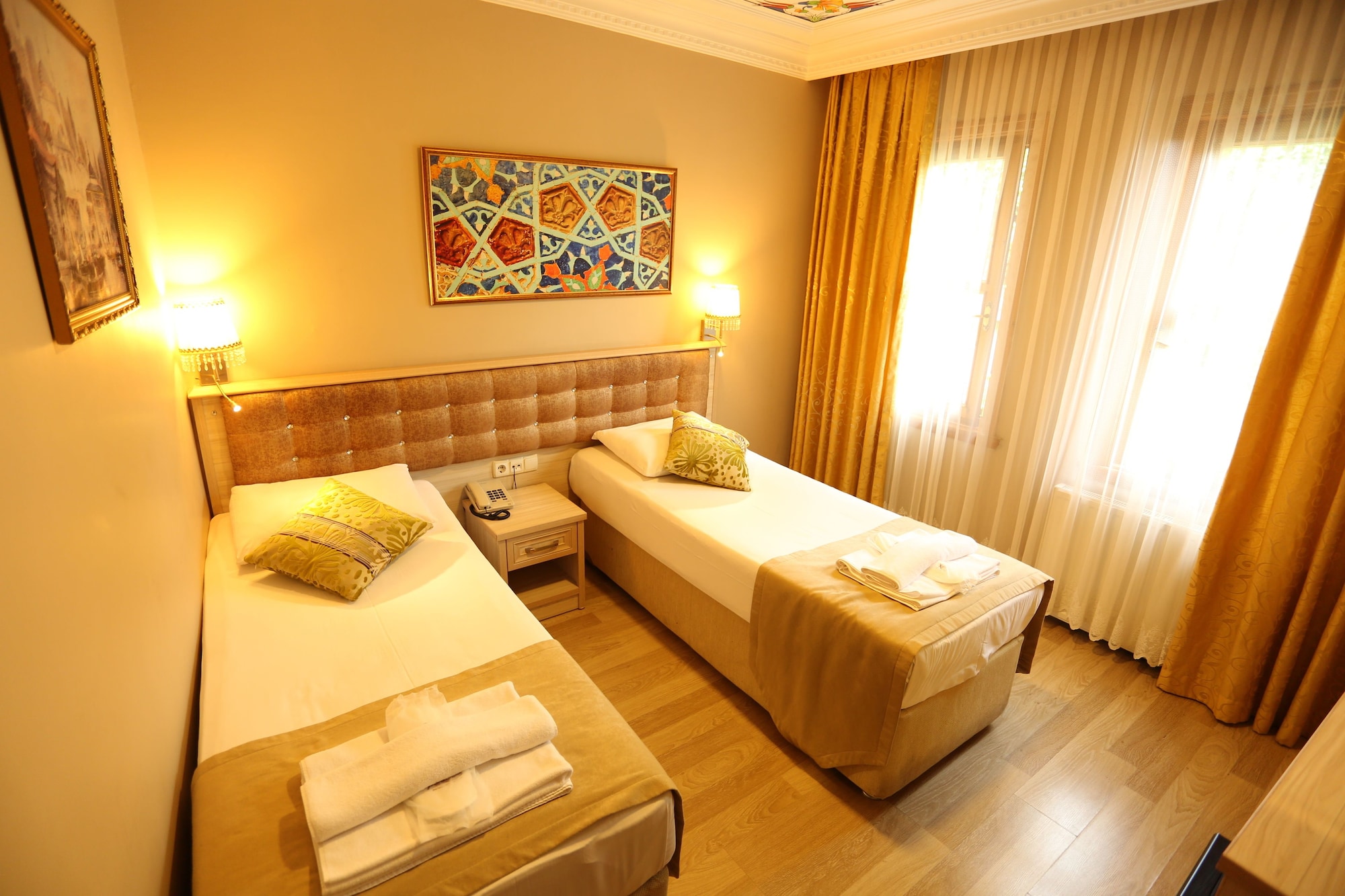 Tashkonak Hotel