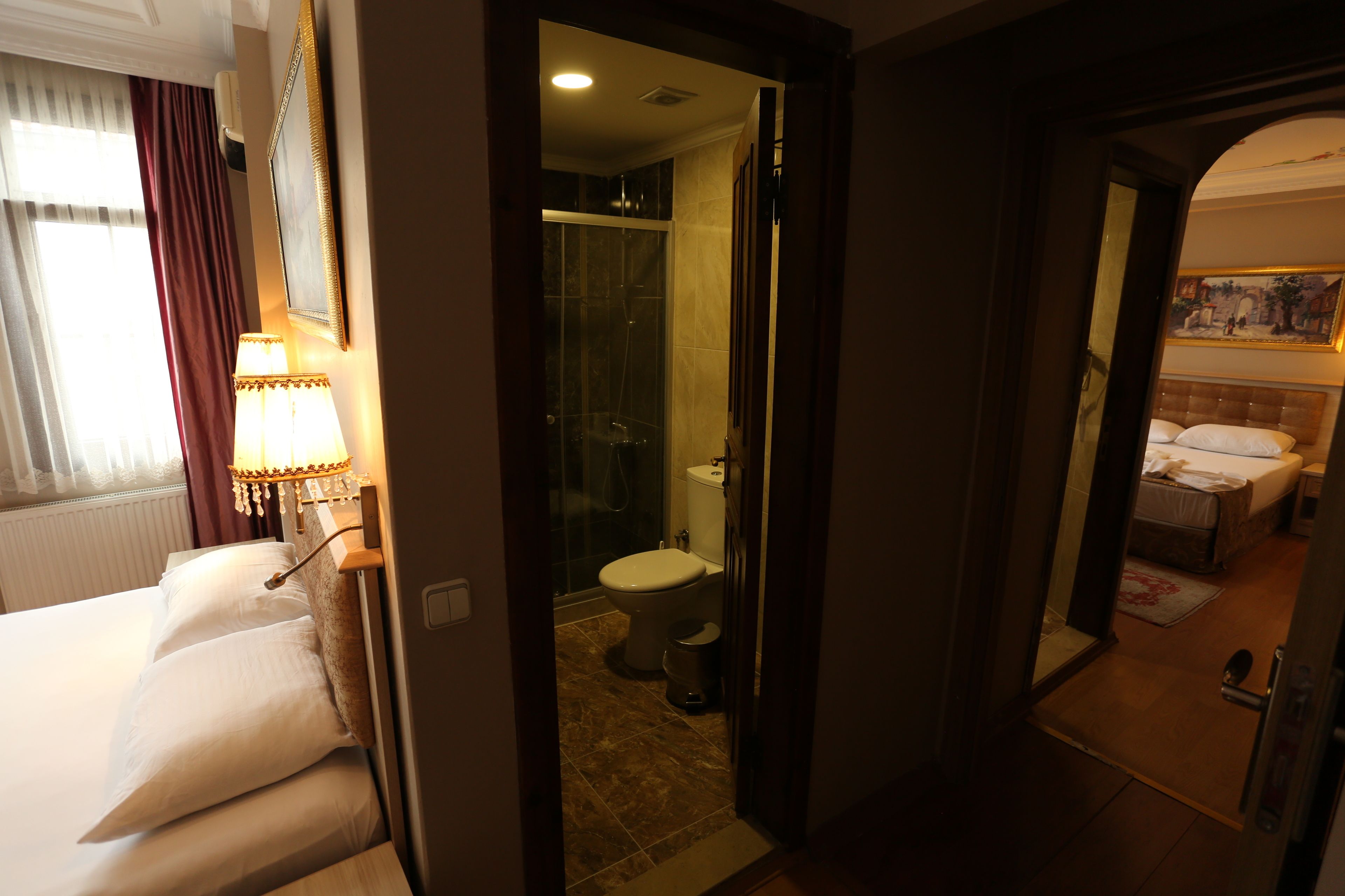 Tashkonak Studio Suites