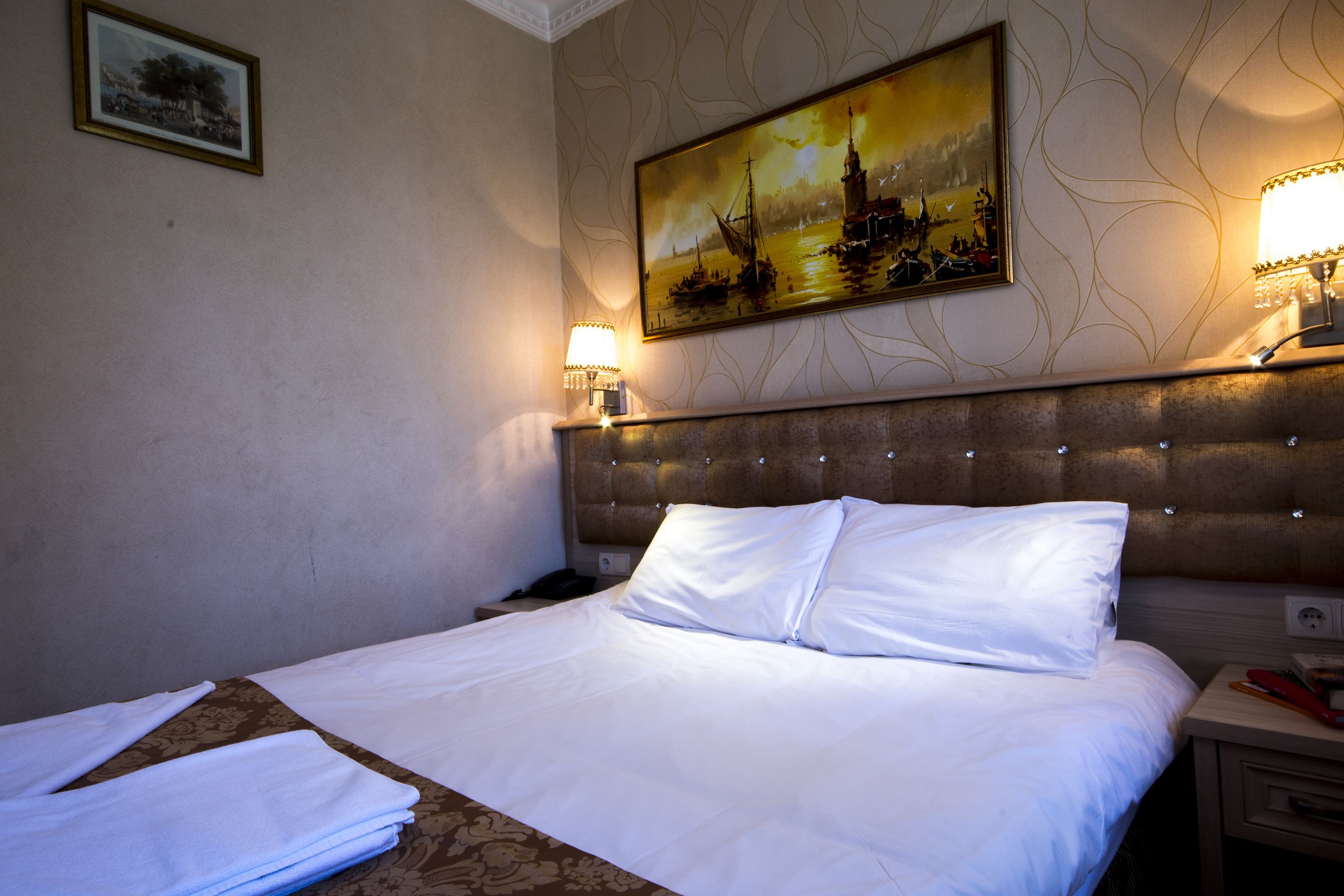 Tashkonak Studio Suites
