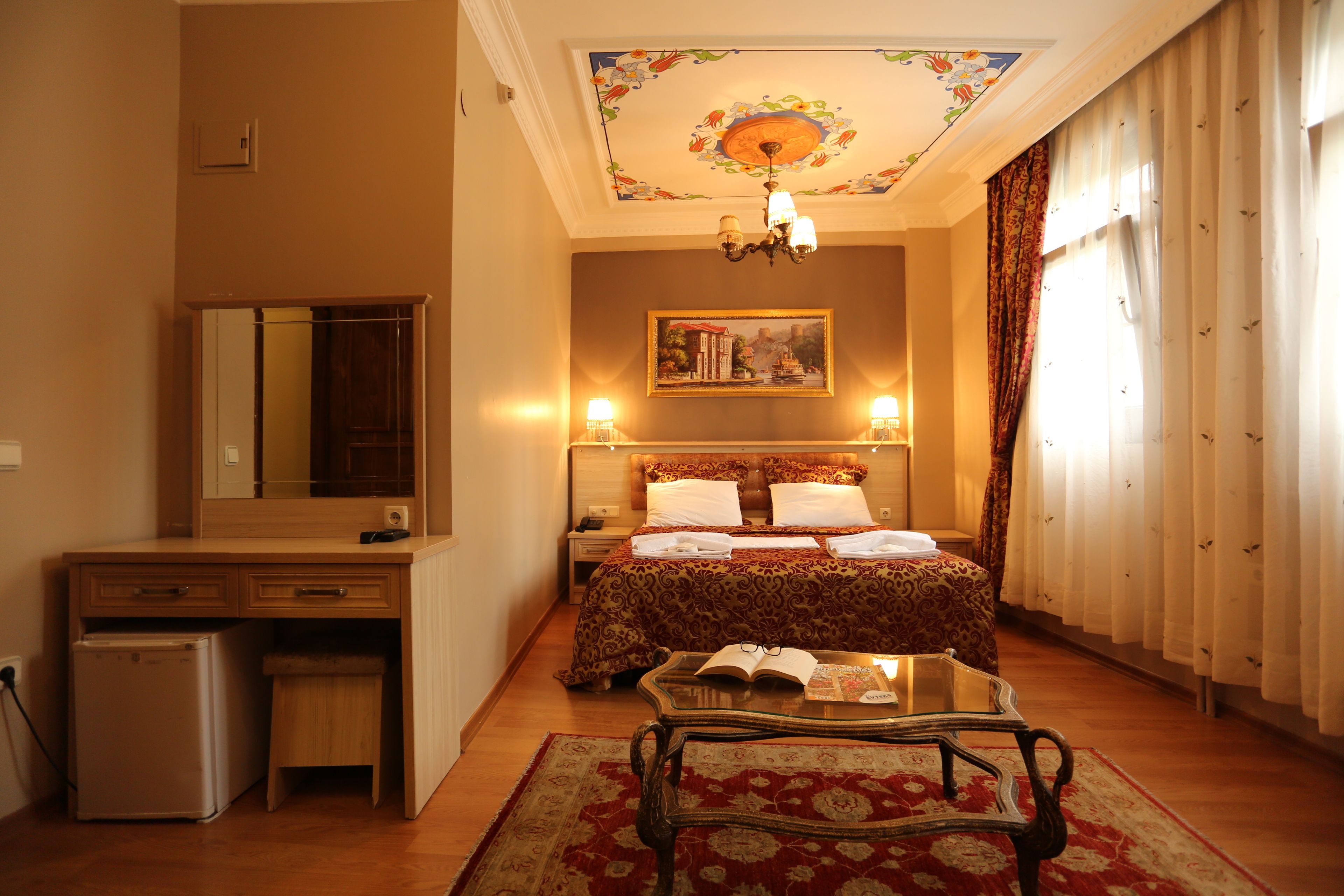 Tashkonak Studio Suites