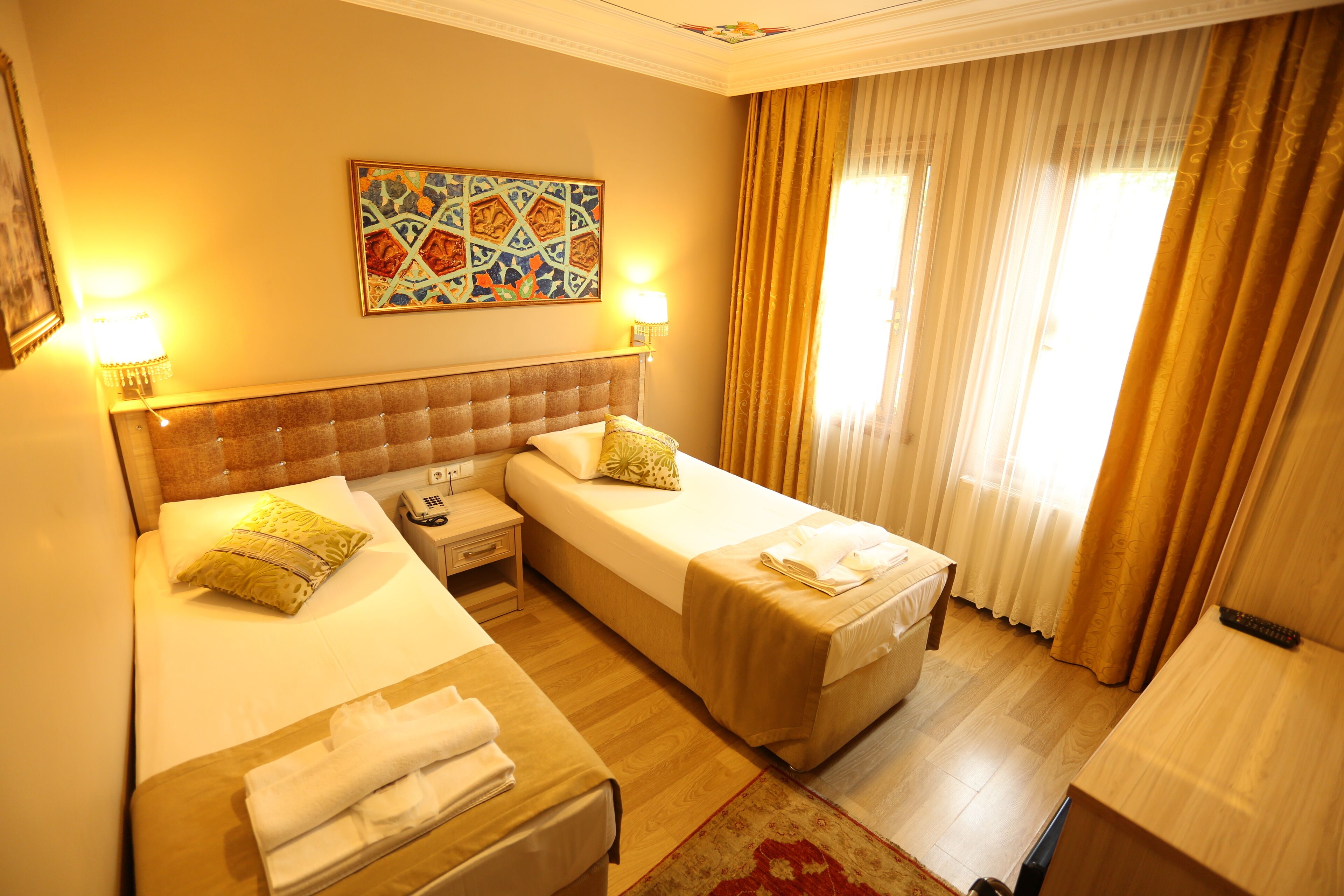 Tashkonak Studio Suites