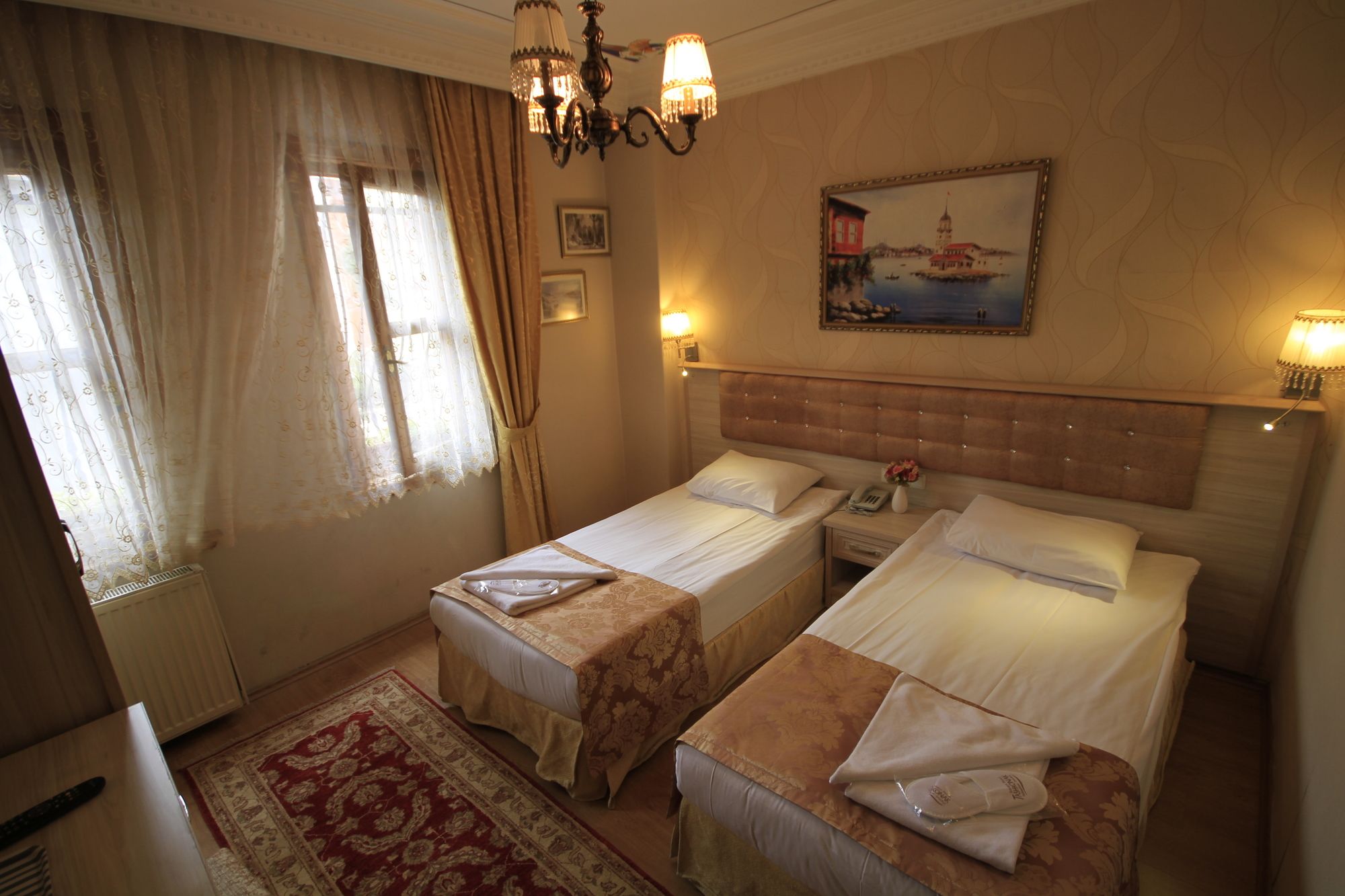 Tashkonak Studio Suites