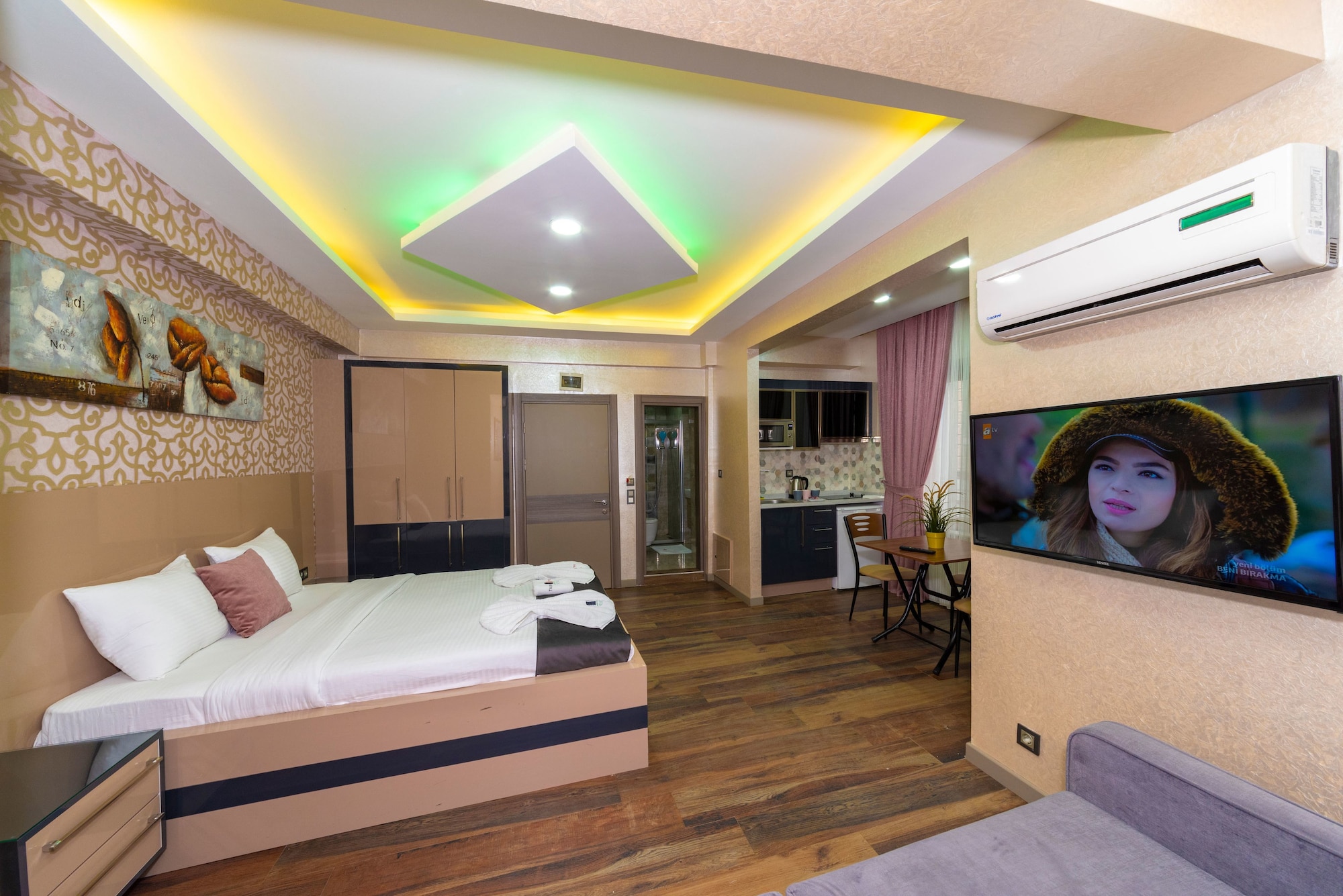 Taxim Trend Suites