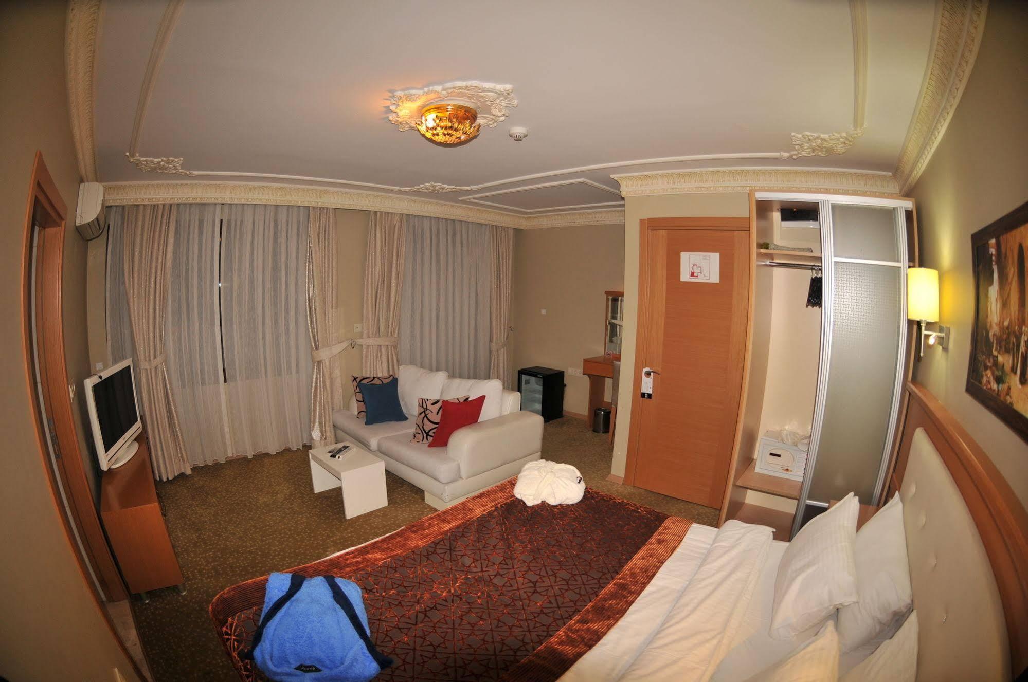 Taya Hatun Hotel