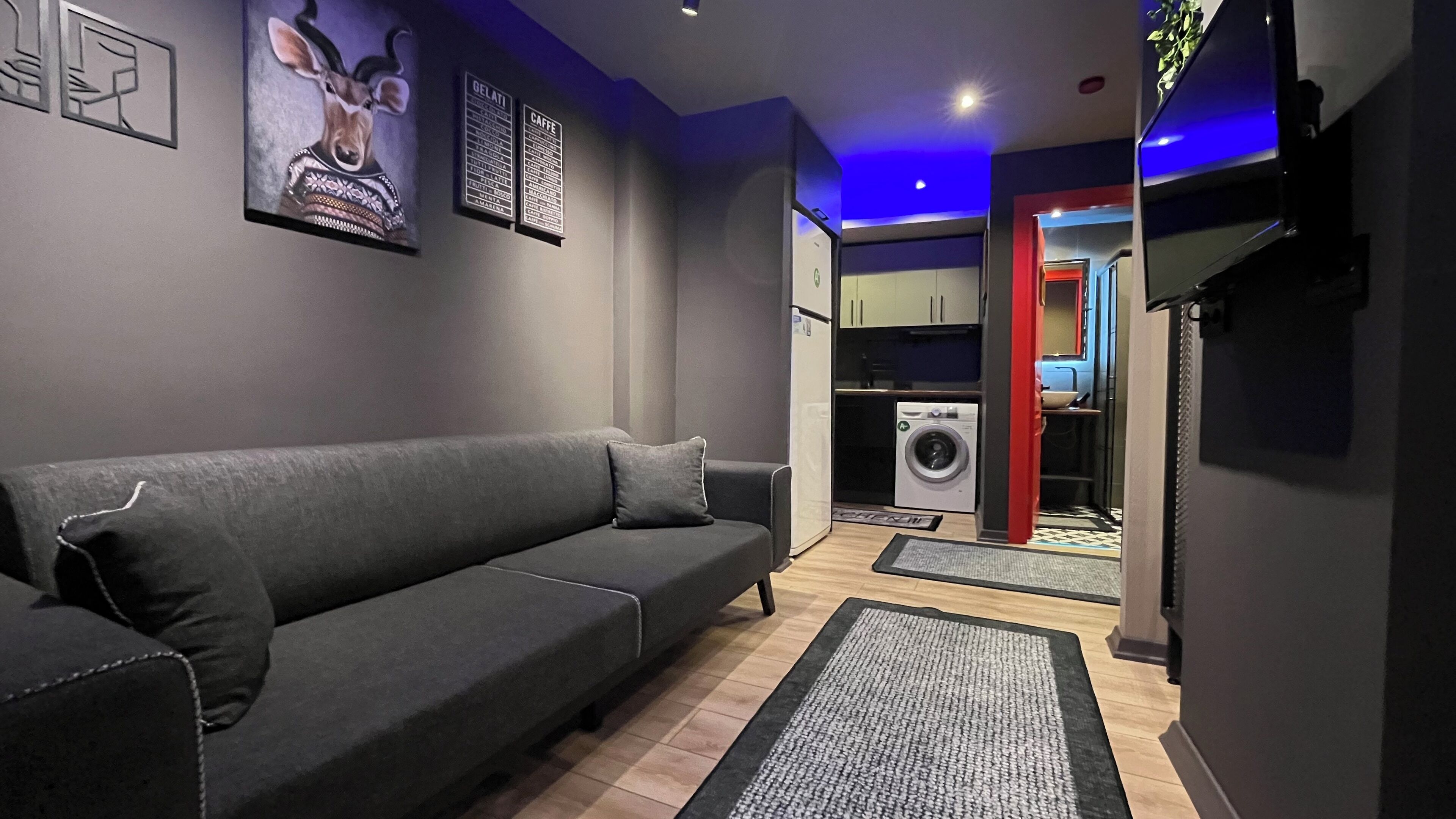 Thalia Suites Hotel