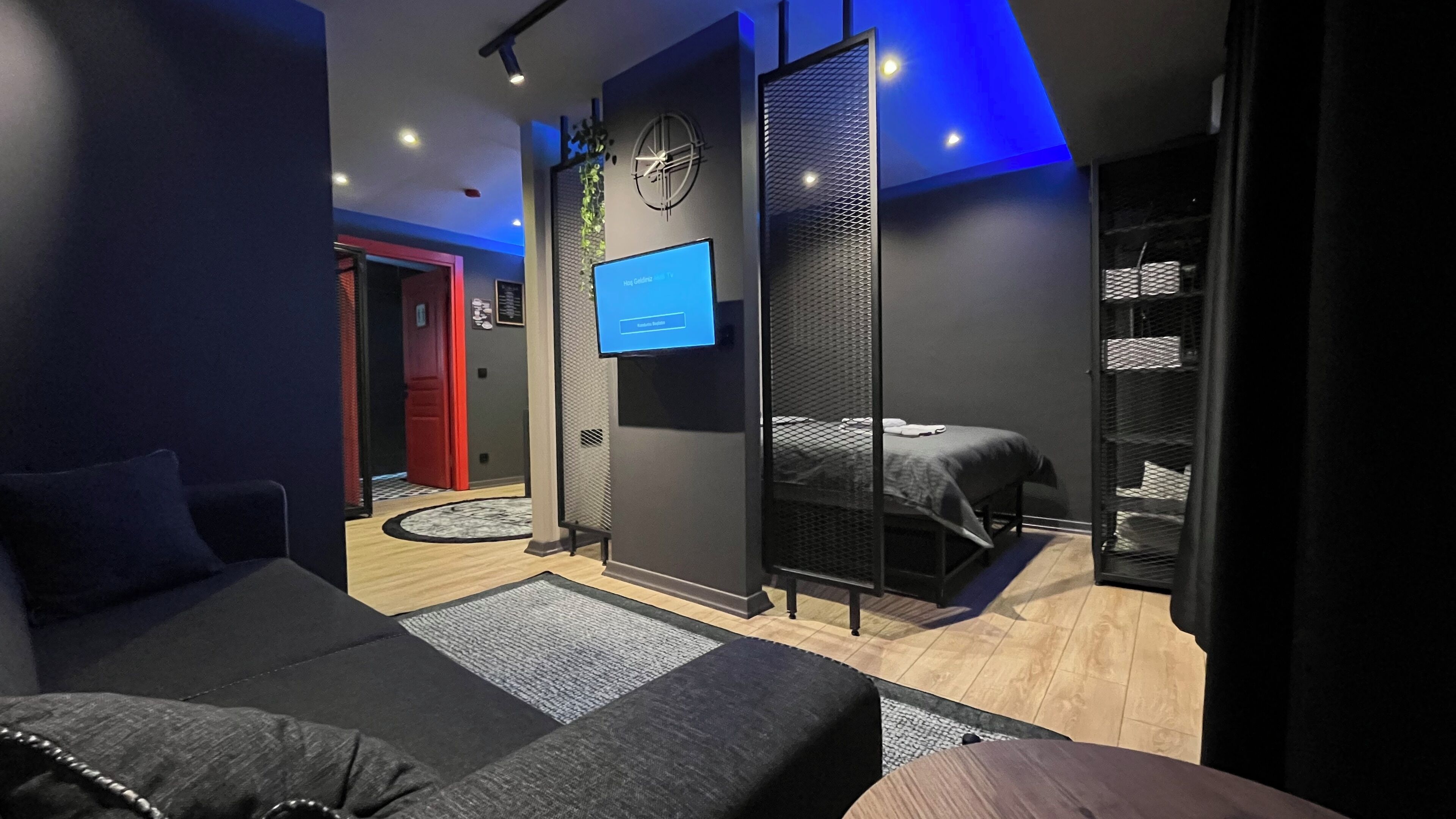 Thalia Suites Hotel