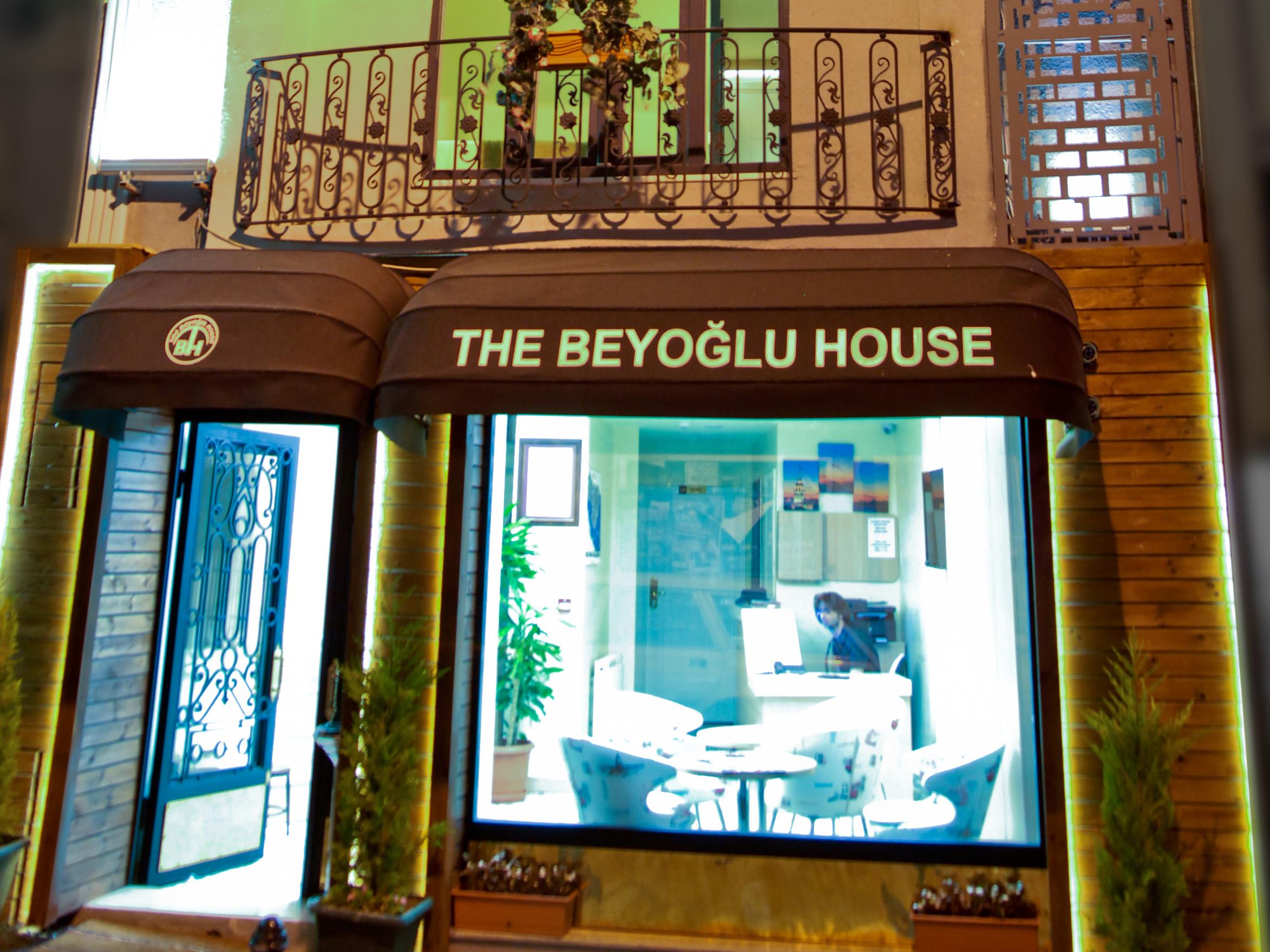 The Beyoglu House