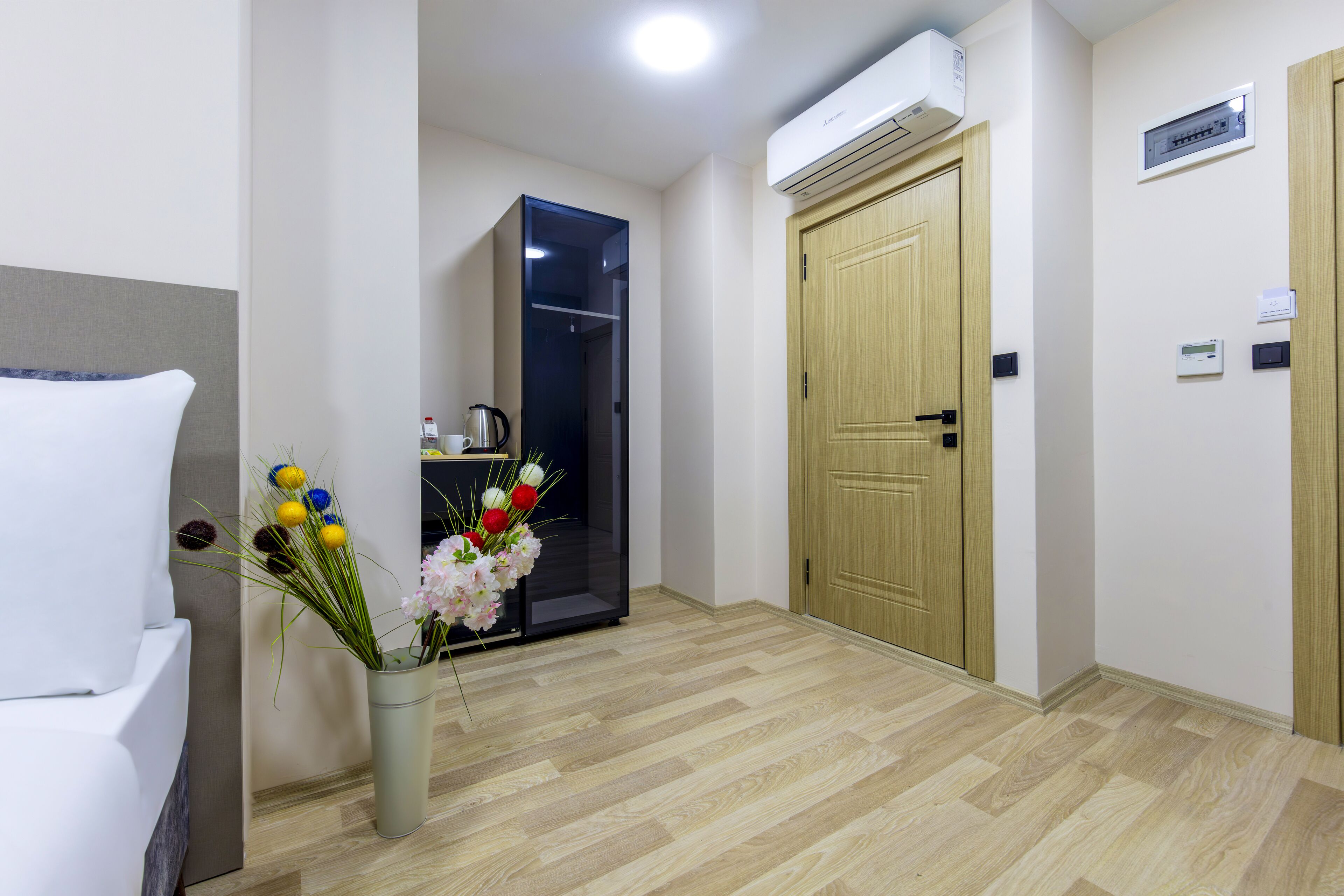 The Business Class Hotel