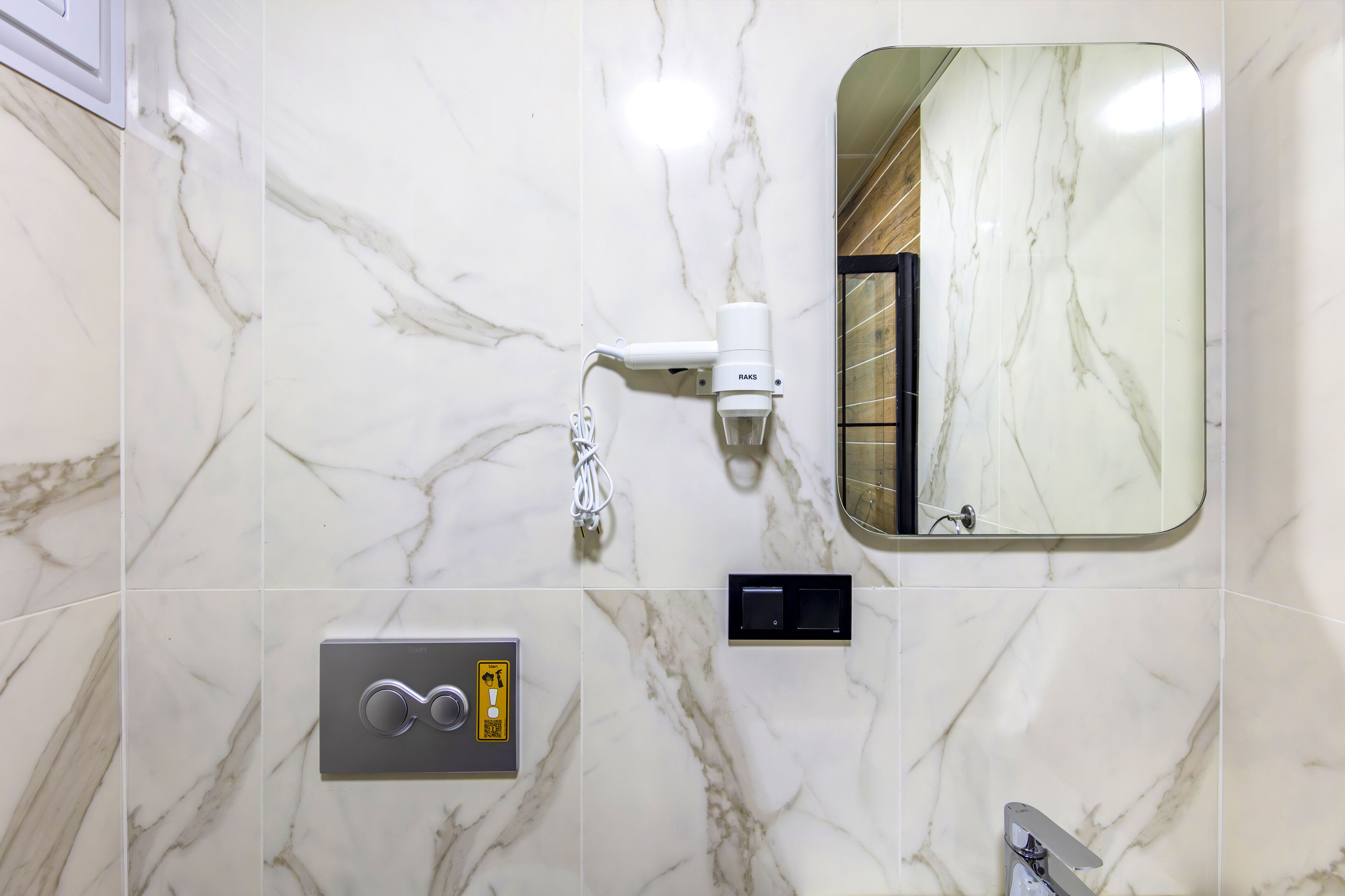 The Business Class Hotel