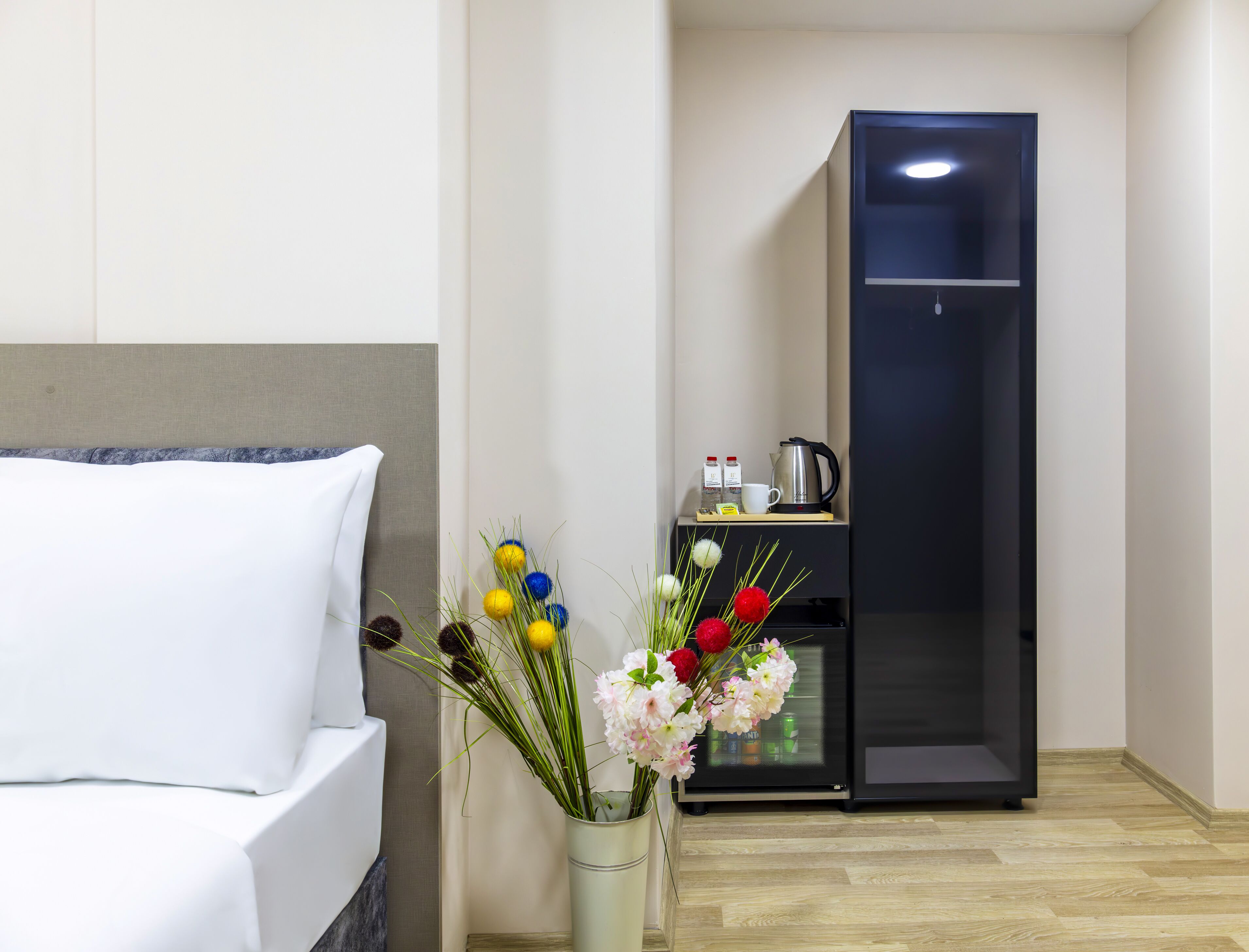 The Business Class Hotel